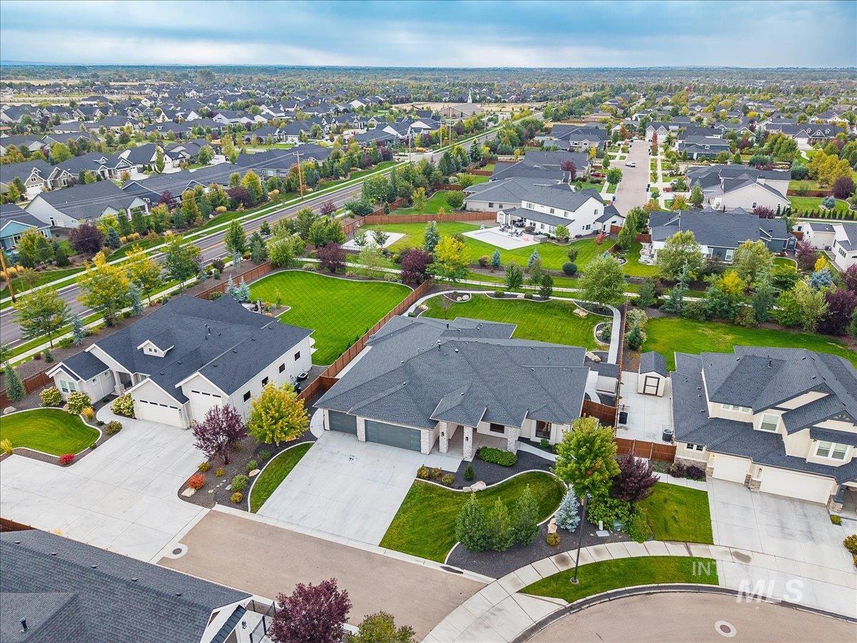 5693 W Pulaski St., Eagle, Idaho 83616, 4 Bedrooms, 2.5 Bathrooms, Residential For Sale, Price $1,150,000, 99001335