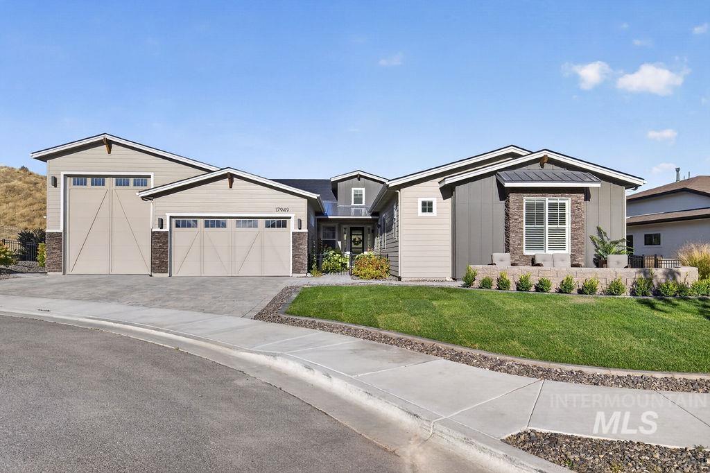 17949 N Yetholm Pl, Boise, Idaho 83714, 3 Bedrooms, 3.5 Bathrooms, Residential For Sale, Price $1,115,000, 99001336