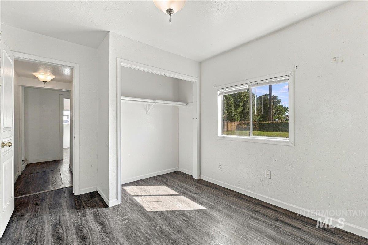 232 E Montana Ave, Homedale, Idaho 83628, 2 Bedrooms, 1 Bathroom, Residential For Sale, Price $229,900, 99001338