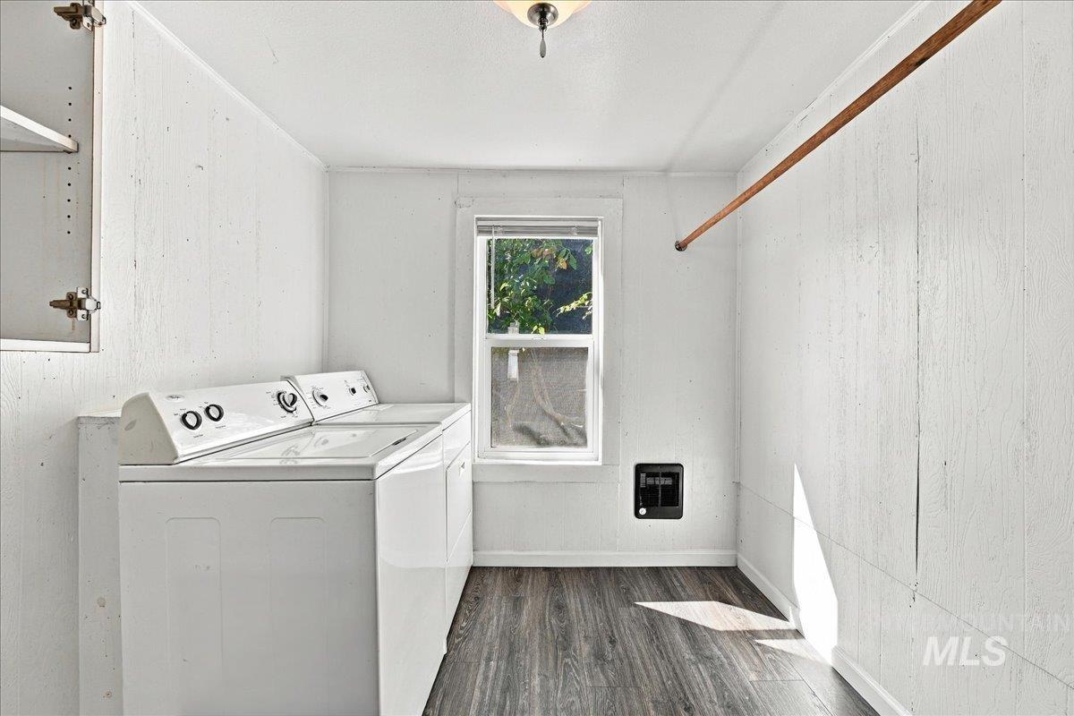232 E Montana Ave, Homedale, Idaho 83628, 2 Bedrooms, 1 Bathroom, Residential For Sale, Price $229,900, 99001338