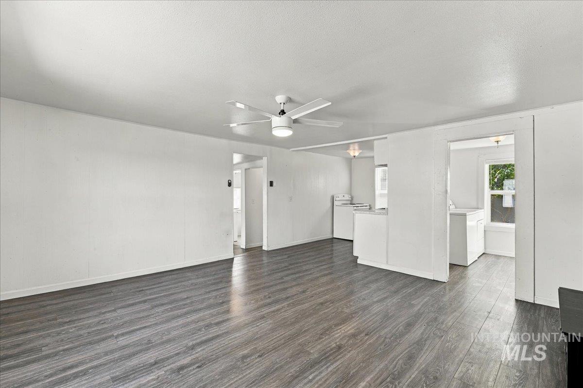 232 E Montana Ave, Homedale, Idaho 83628, 2 Bedrooms, 1 Bathroom, Residential For Sale, Price $229,900, 99001338