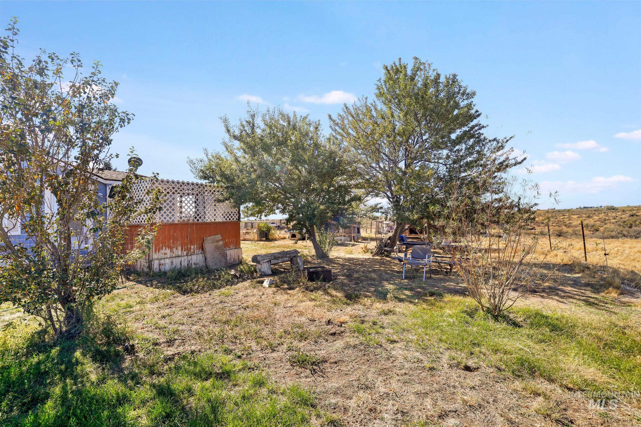 2173 S 1800 E, Gooding, Idaho 83330, 3 Bedrooms, 2 Bathrooms, Residential For Sale, Price $319,990,MLS 99001342