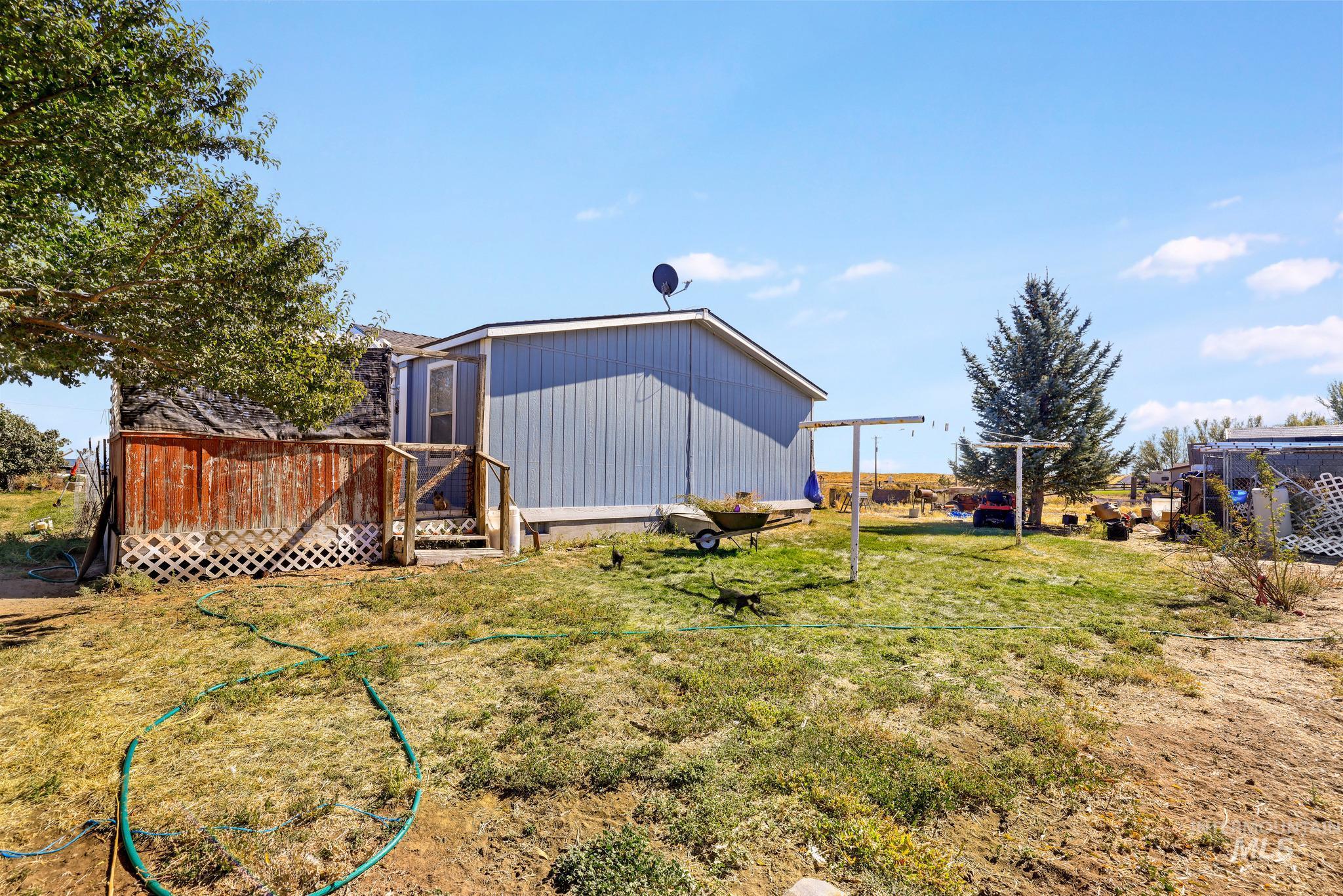2173 S 1800 E, Gooding, Idaho 83330, 3 Bedrooms, 2 Bathrooms, Residential For Sale, Price $319,990,MLS 99001342