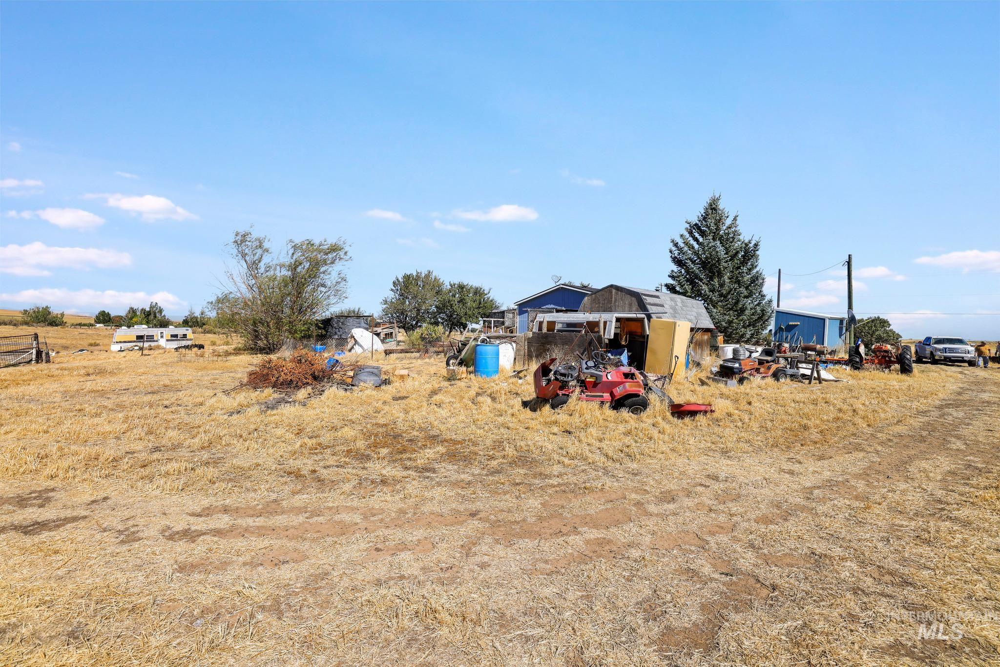 2173 S 1800 E, Gooding, Idaho 83330, 3 Bedrooms, 2 Bathrooms, Residential For Sale, Price $319,990,MLS 99001342