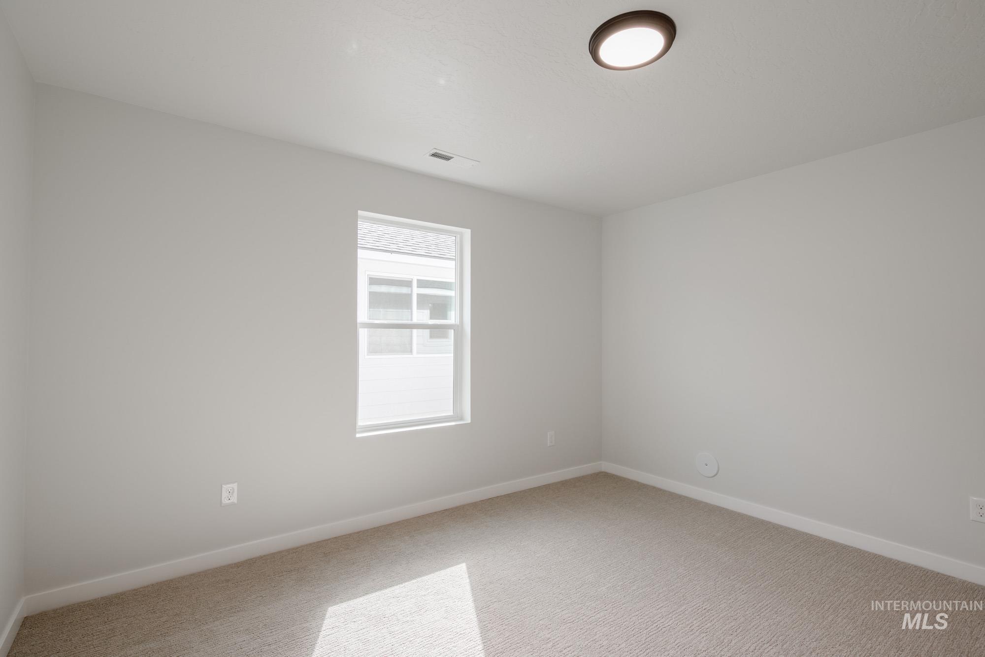 9084 W Violet St, Nampa, Idaho 83687, 3 Bedrooms, 2 Bathrooms, Residential For Sale, Price $418,990, 99001343