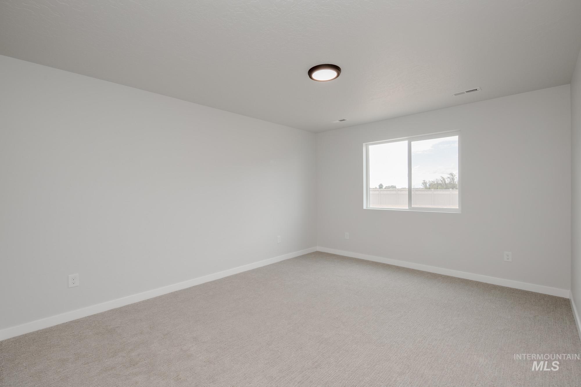 9084 W Violet St, Nampa, Idaho 83687, 3 Bedrooms, 2 Bathrooms, Residential For Sale, Price $418,990, 99001343