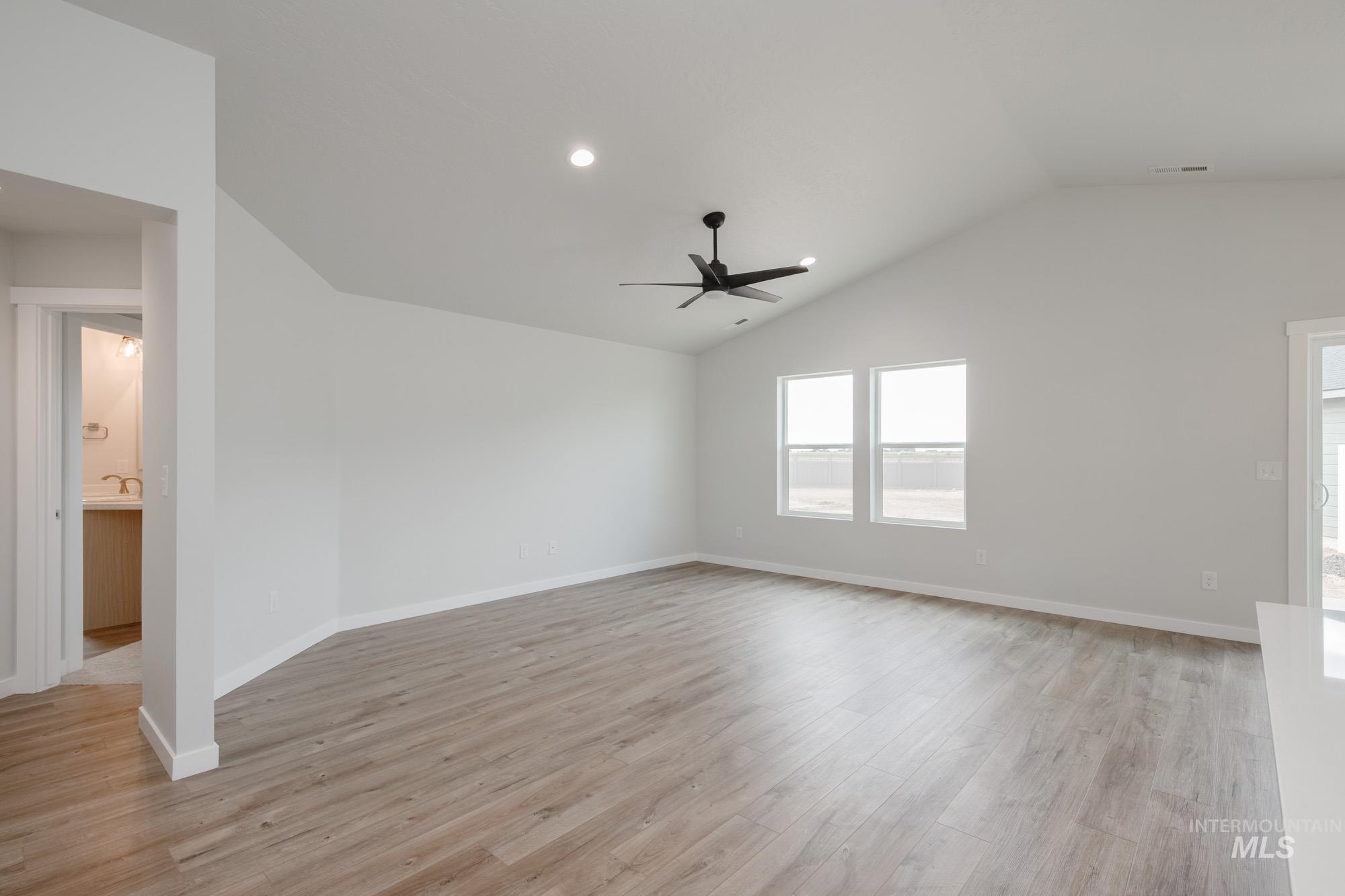 9084 W Violet St, Nampa, Idaho 83687, 3 Bedrooms, 2 Bathrooms, Residential For Sale, Price $418,990, 99001343