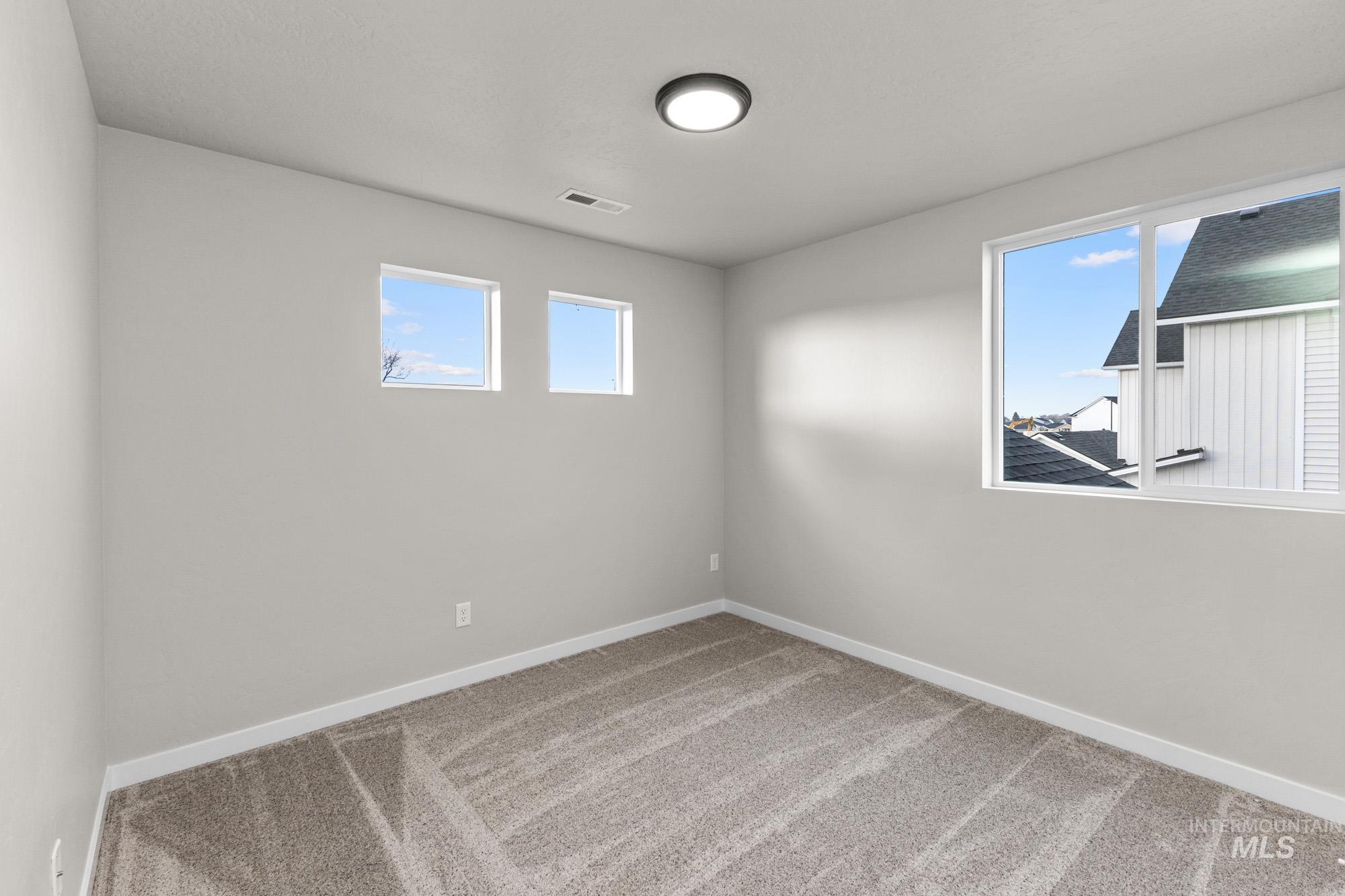1811 Gyrfalcon St, Middleton, Idaho 83644, 4 Bedrooms, 2.5 Bathrooms, Residential For Sale, Price $464,990, 99001344