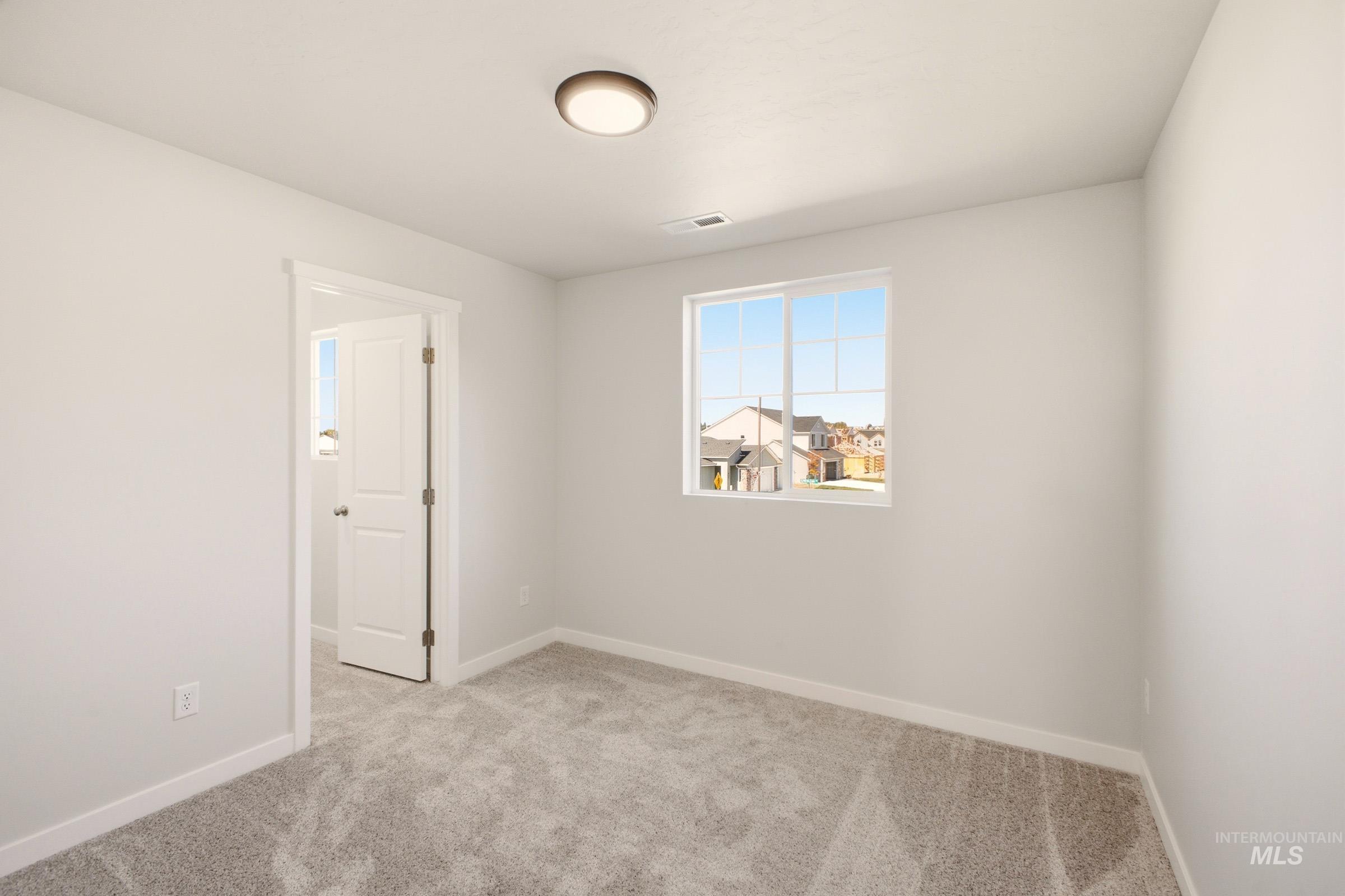 1811 Gyrfalcon St, Middleton, Idaho 83644, 4 Bedrooms, 2.5 Bathrooms, Residential For Sale, Price $464,990,MLS 99001344