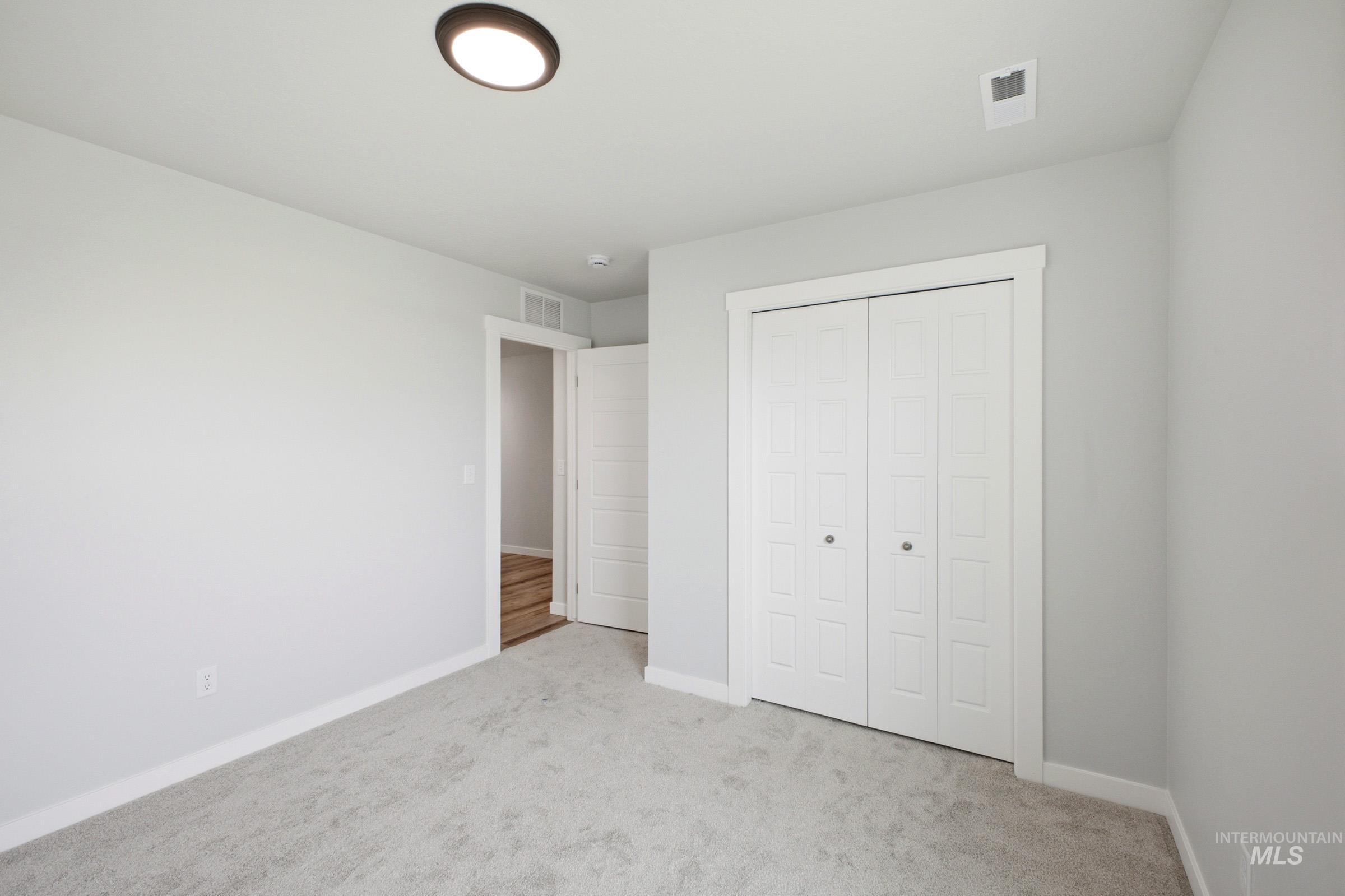 9068 W Violet St, Nampa, Idaho 83687, 3 Bedrooms, 2 Bathrooms, Residential For Sale, Price $419,990, 99001345
