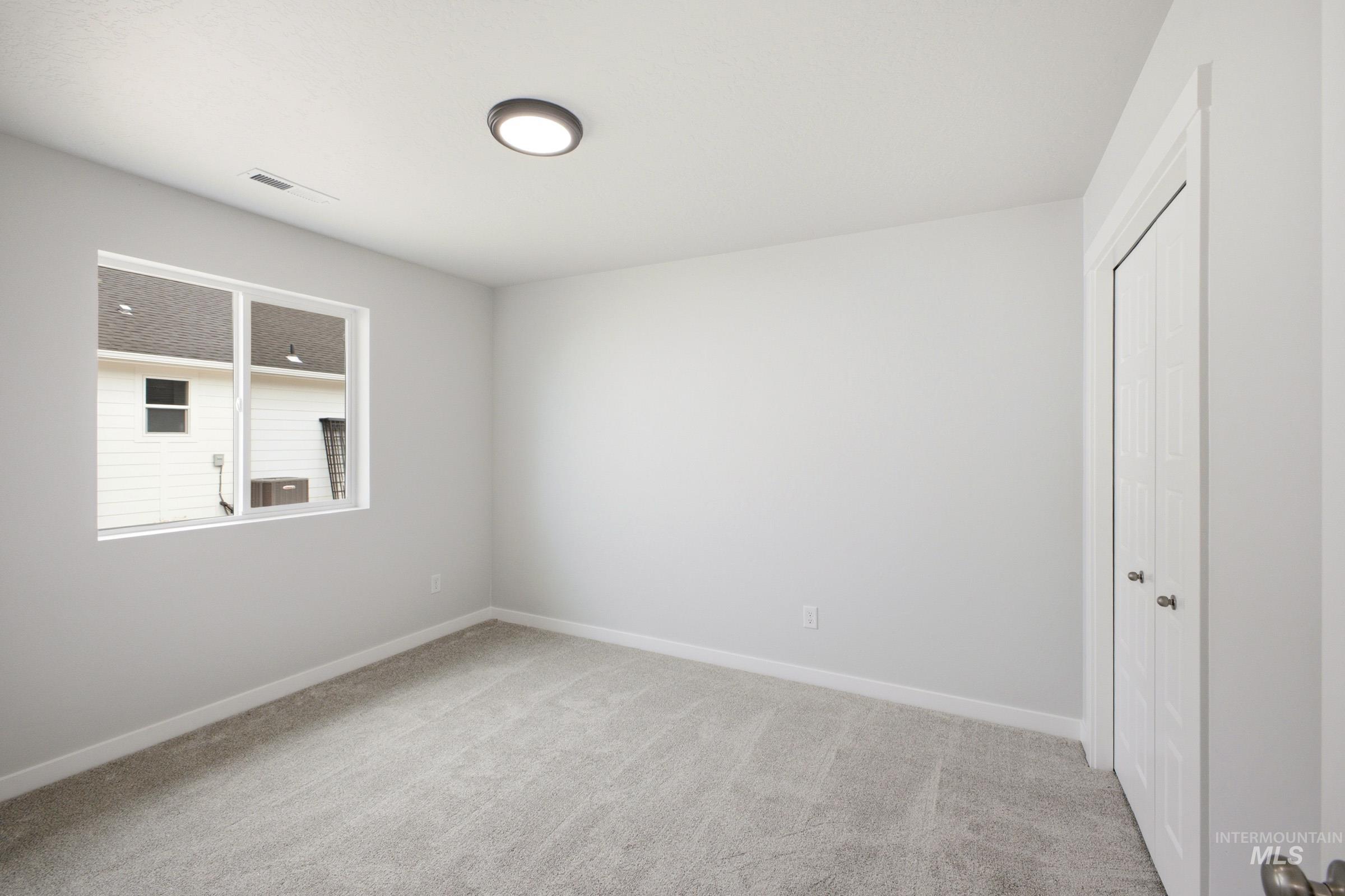 9068 W Violet St, Nampa, Idaho 83687, 3 Bedrooms, 2 Bathrooms, Residential For Sale, Price $419,990, 99001345