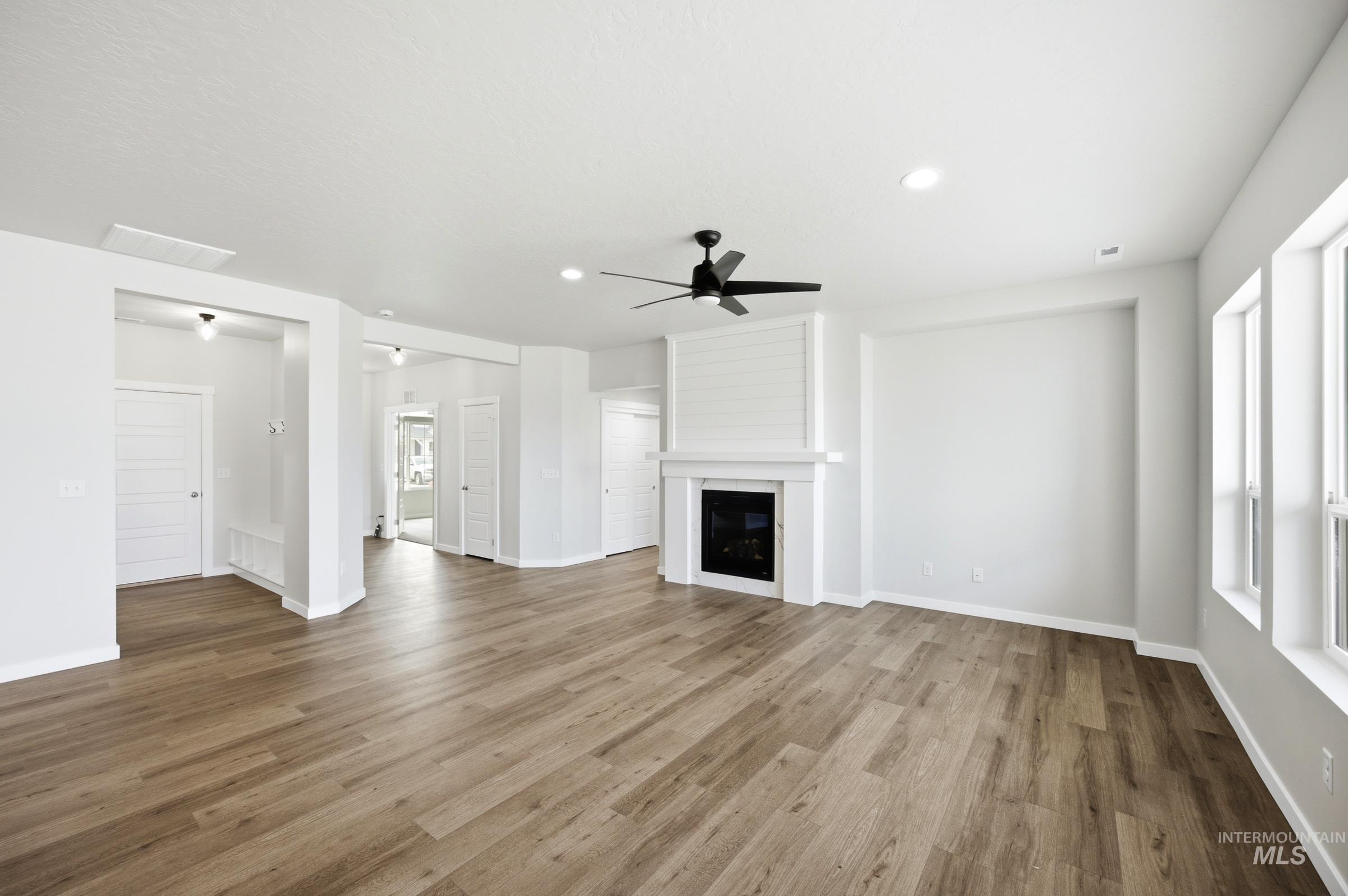 5340 E Phelps Lake Dr, Nampa, Idaho 83687, 4 Bedrooms, 2 Bathrooms, Residential For Sale, Price $519,990, 99001346