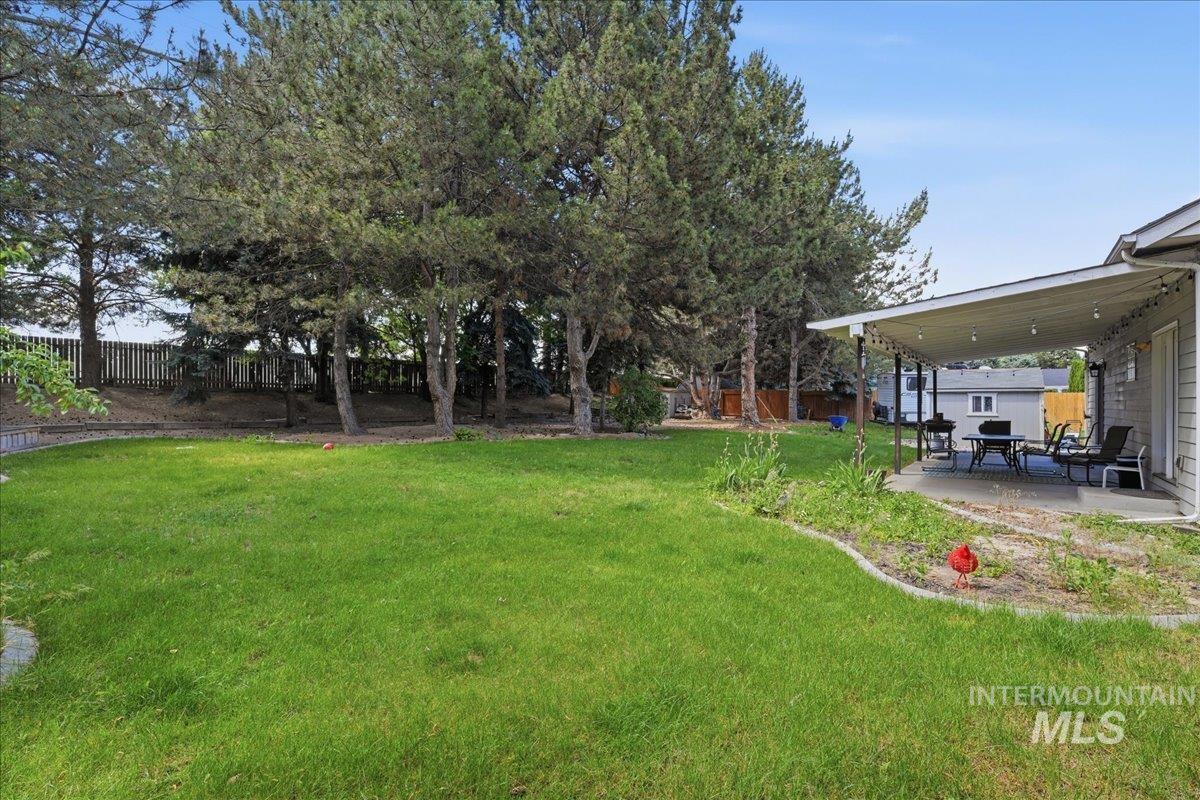 23157 Forest Hills Loop, Caldwell, Idaho 83607, 3 Bedrooms, 2 Bathrooms, Residential For Sale, Price $470,000, 99001348