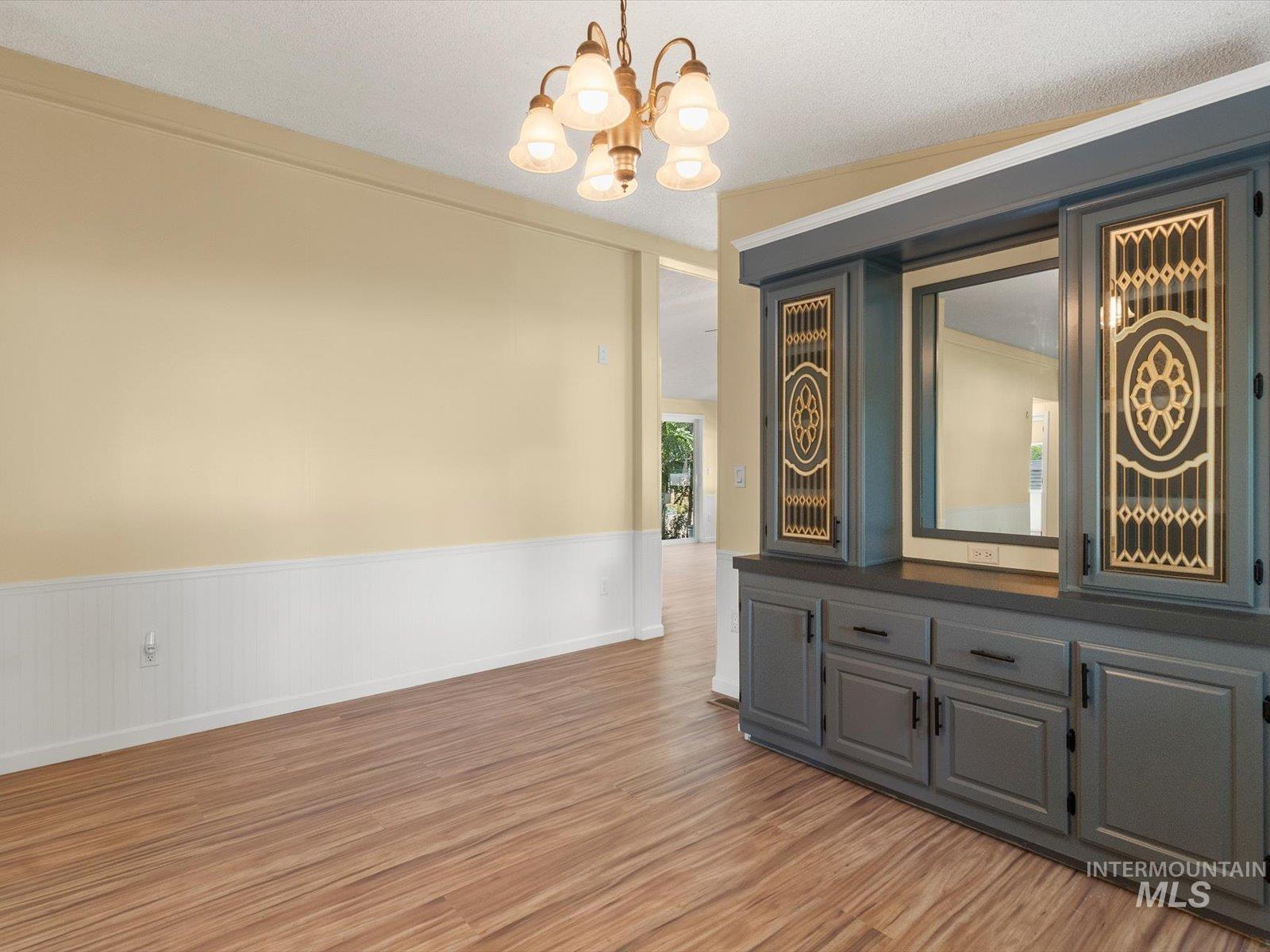 509 17th N Ave, Nampa, Idaho 83687, 3 Bedrooms, 2 Bathrooms, Residential For Sale, Price $380,000, 99001350
