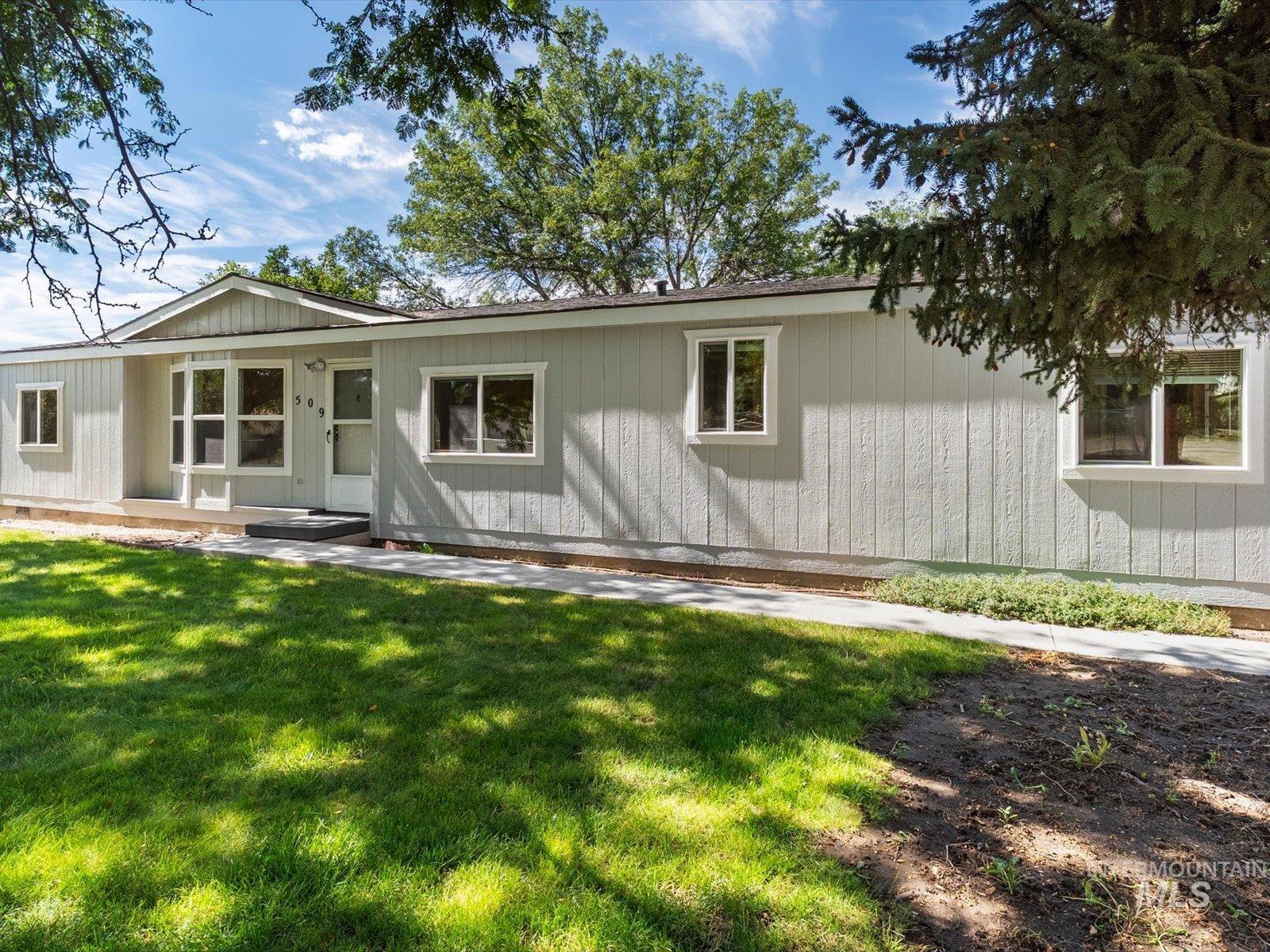 509 17th N Ave, Nampa, Idaho 83687, 3 Bedrooms, 2 Bathrooms, Residential For Sale, Price $380,000, 99001350