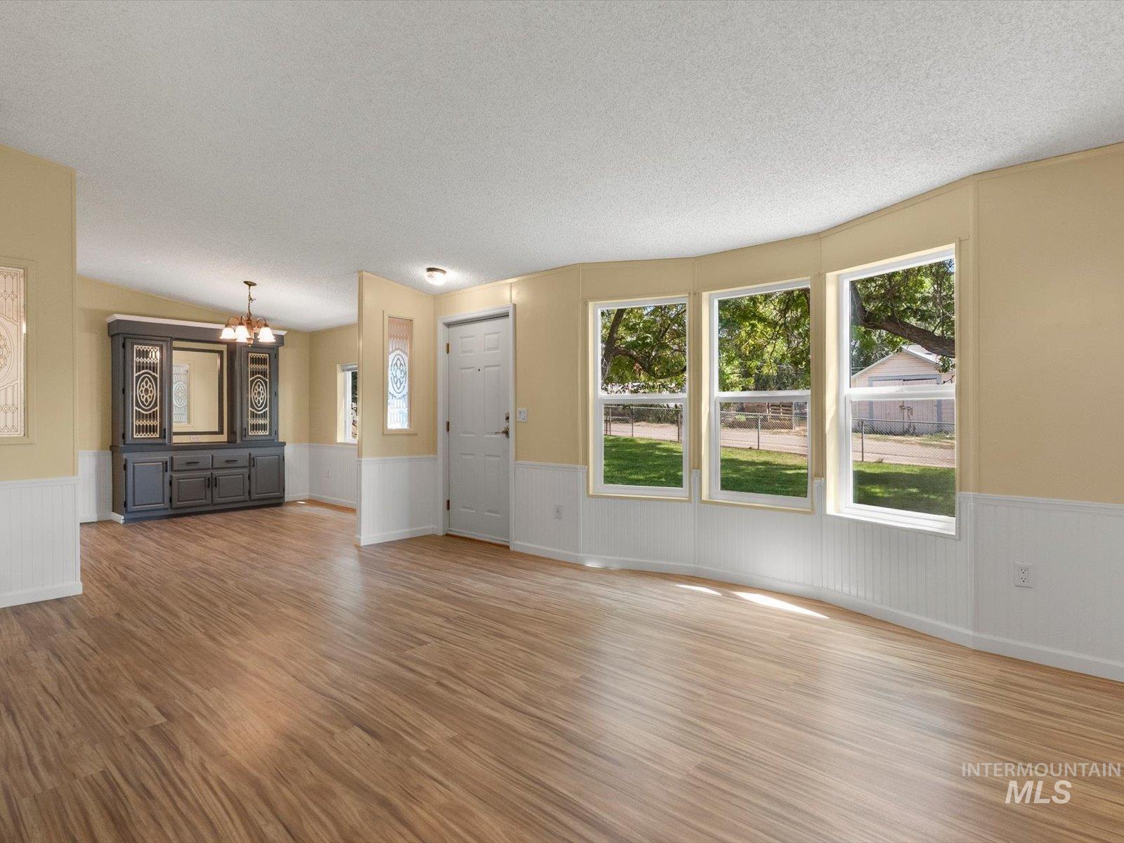 509 17th N Ave, Nampa, Idaho 83687, 3 Bedrooms, 2 Bathrooms, Residential For Sale, Price $380,000, 99001350