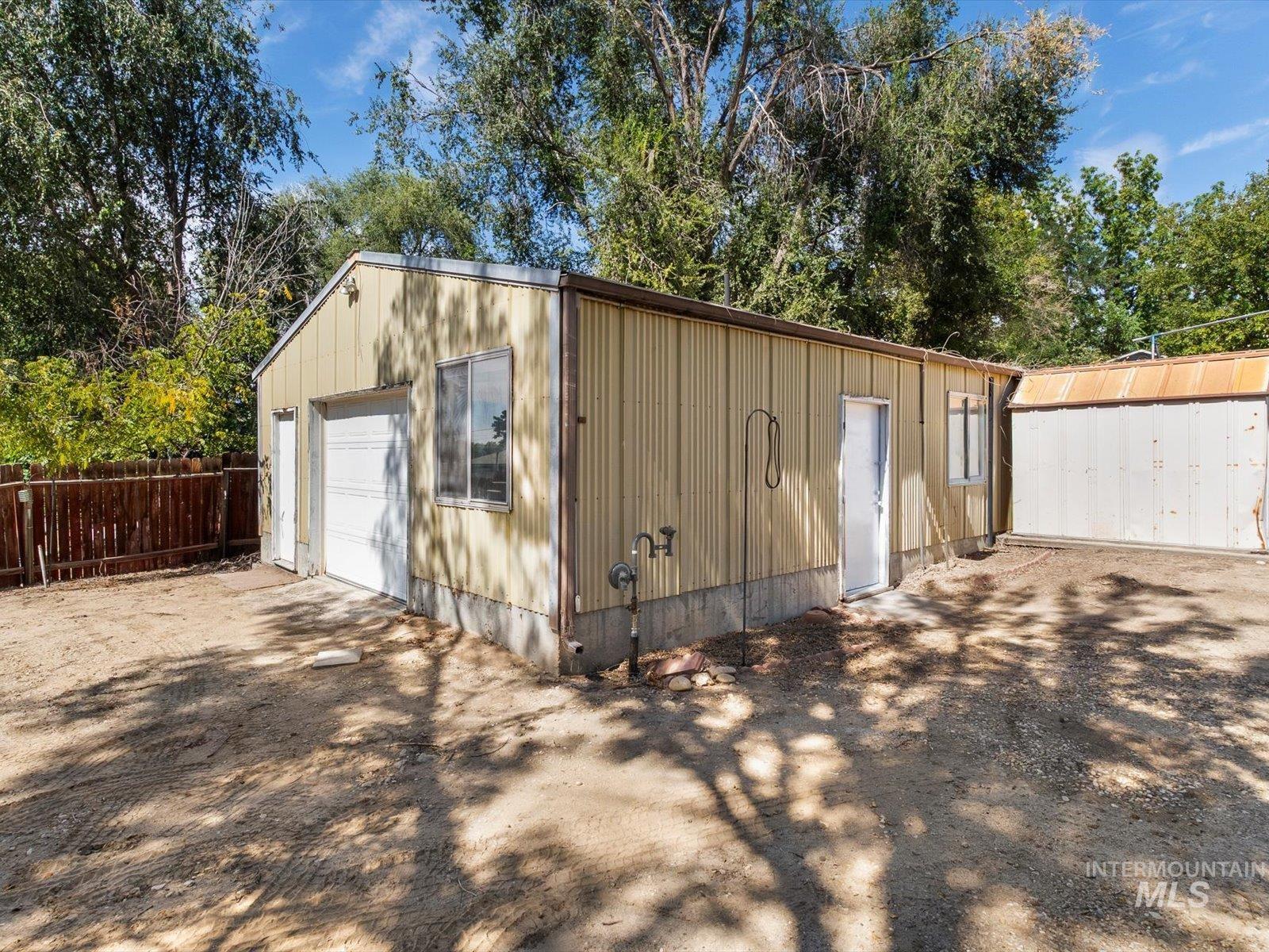 509 17th N Ave, Nampa, Idaho 83687, 3 Bedrooms, 2 Bathrooms, Residential For Sale, Price $380,000, 99001350