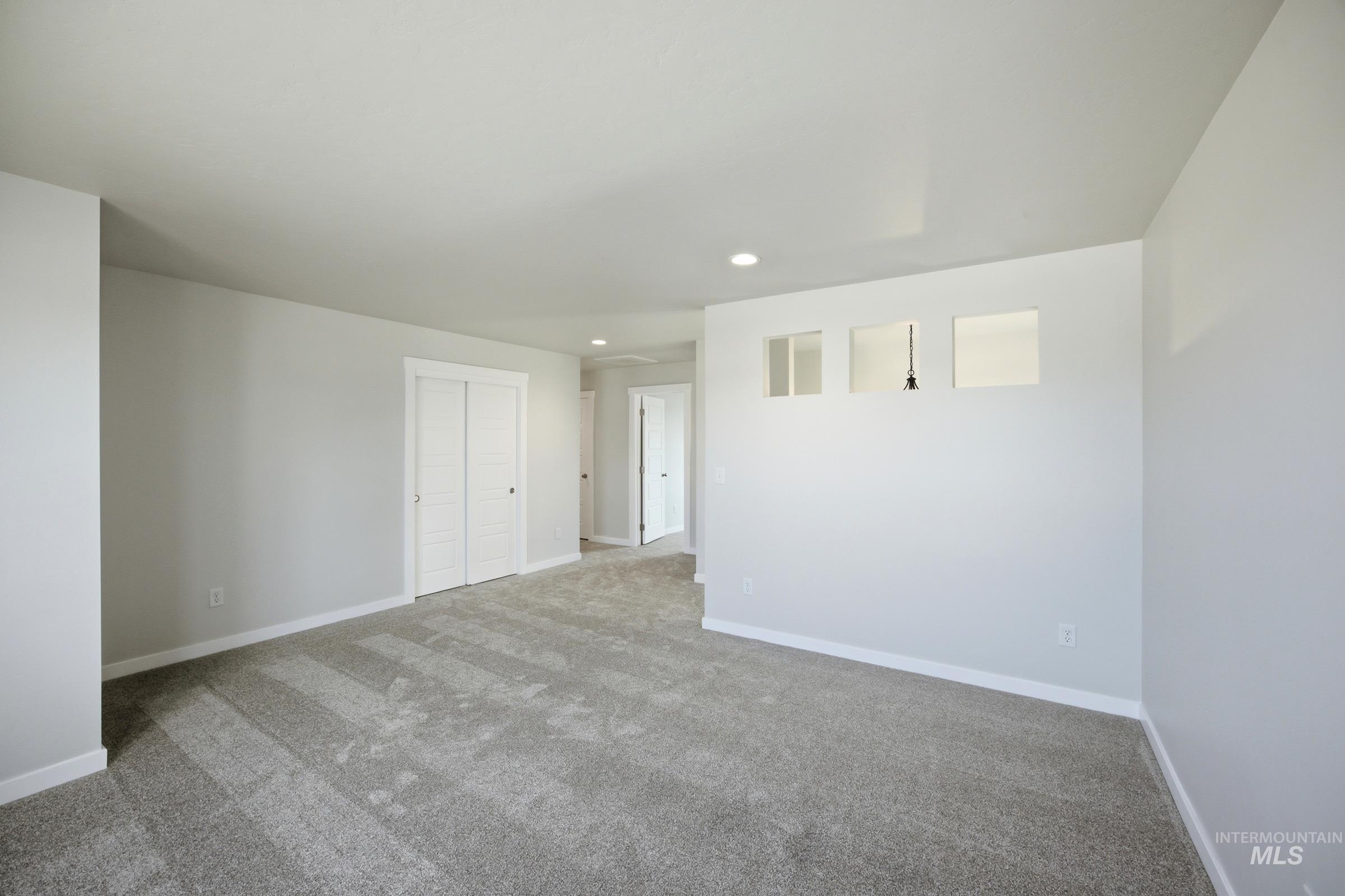 4989 S Bleachfield Ave, Meridian, Idaho 83642, 4 Bedrooms, 2.5 Bathrooms, Residential For Sale, Price $679,990, 99001357