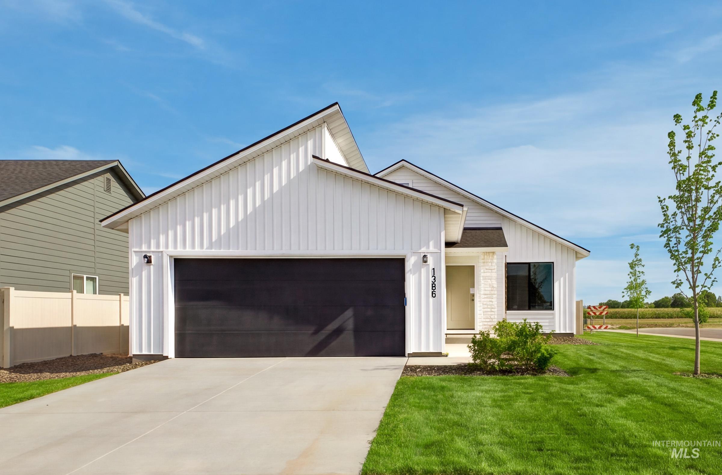 1386 N Coltsfoot Ave, Kuna, Idaho 83634, 3 Bedrooms, 2 Bathrooms, Residential For Sale, Price $409,990,MLS 99001358