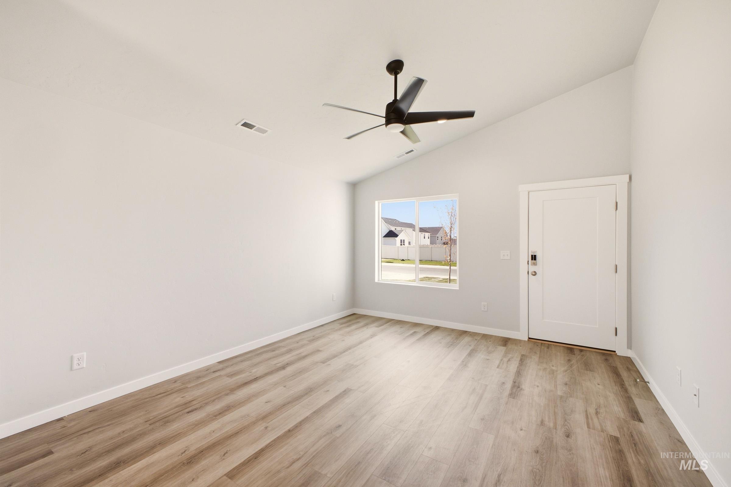 1386 N Coltsfoot Ave, Kuna, Idaho 83634, 3 Bedrooms, 2 Bathrooms, Residential For Sale, Price $409,990,MLS 99001358