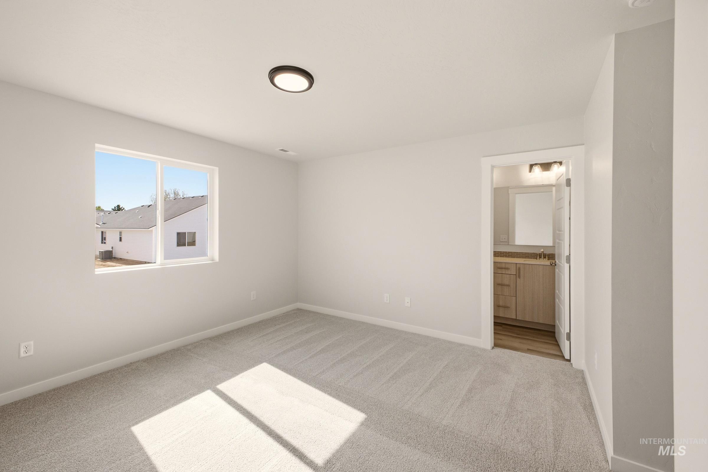 2293 W Red Jasper Dr, Kuna, Idaho 83634, 3 Bedrooms, 2 Bathrooms, Residential For Sale, Price $410,990,MLS 99001360