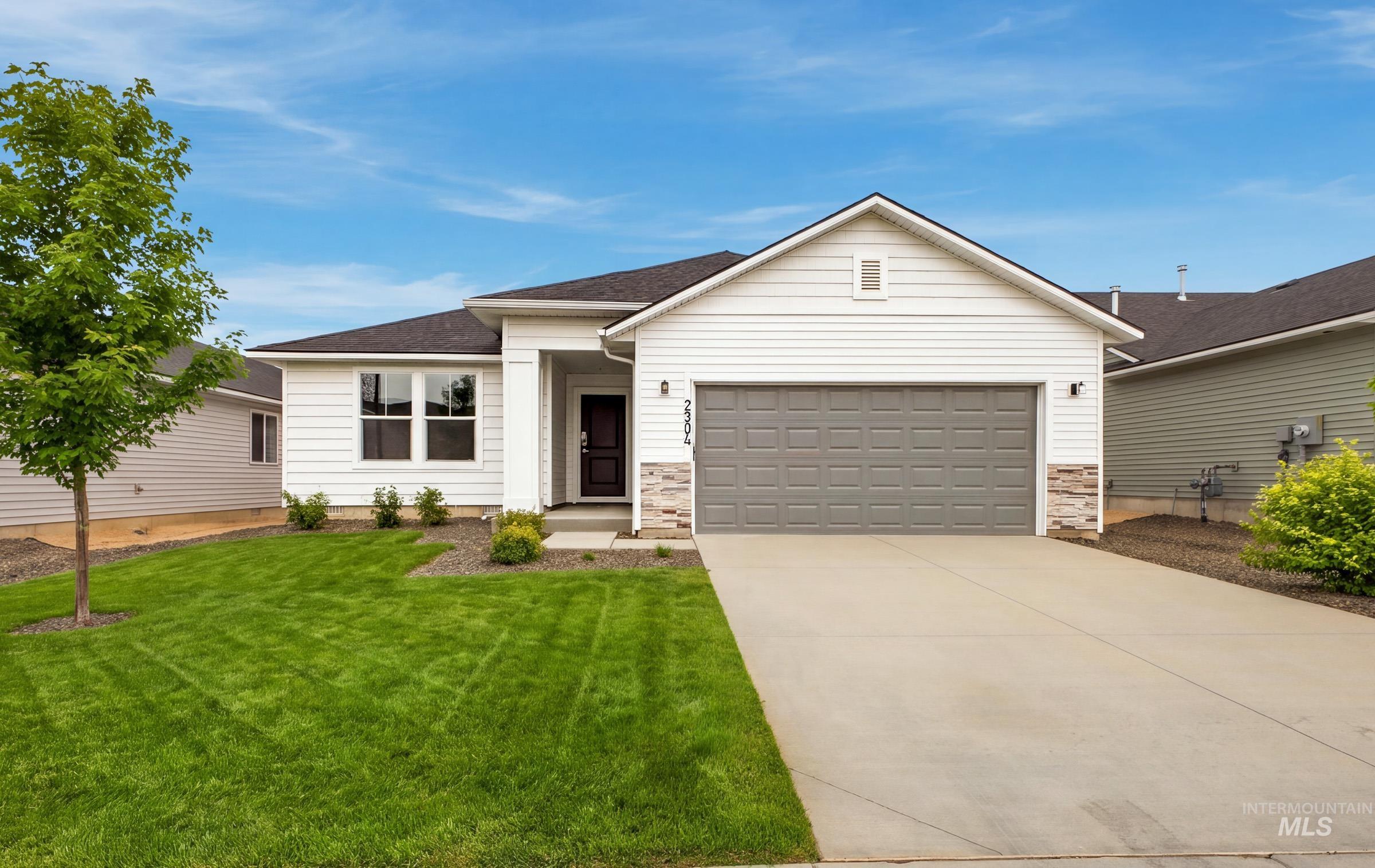 2304 W Tar Sands Dr, Kuna, Idaho 83634, 3 Bedrooms, 2 Bathrooms, Residential For Sale, Price $449,990,MLS 99001362