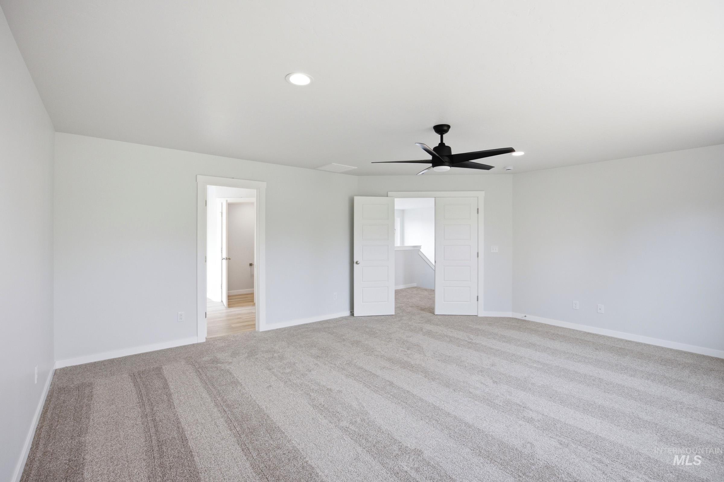 2383 W Tar Sands Dr, Kuna, Idaho 83634, 4 Bedrooms, 3 Bathrooms, Residential For Sale, Price $579,990,MLS 99001365