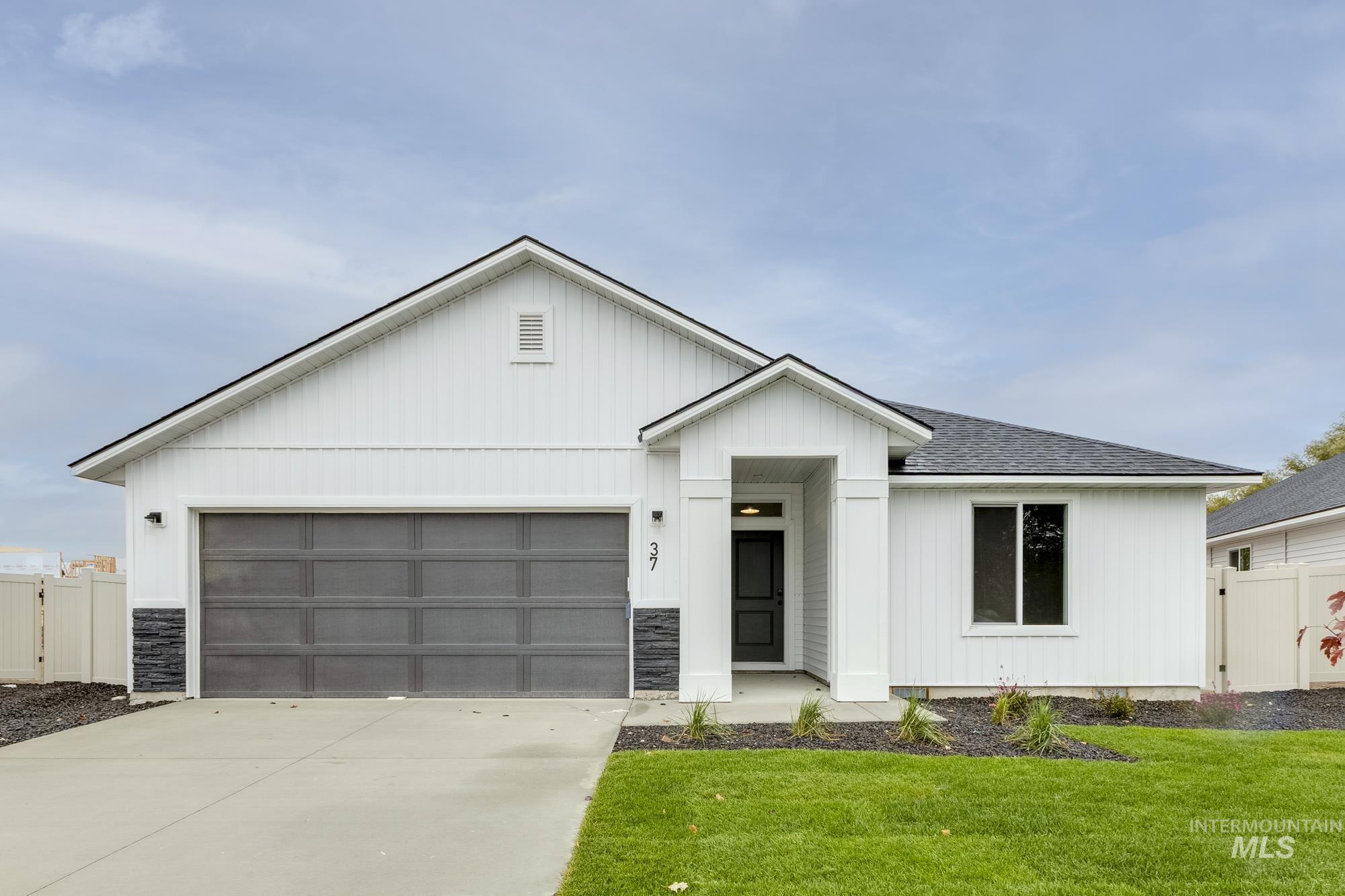 1358 N Coltsfoot Ave, Kuna, Idaho 83634, 4 Bedrooms, 2 Bathrooms, Residential For Sale, Price $469,990,MLS 99001368