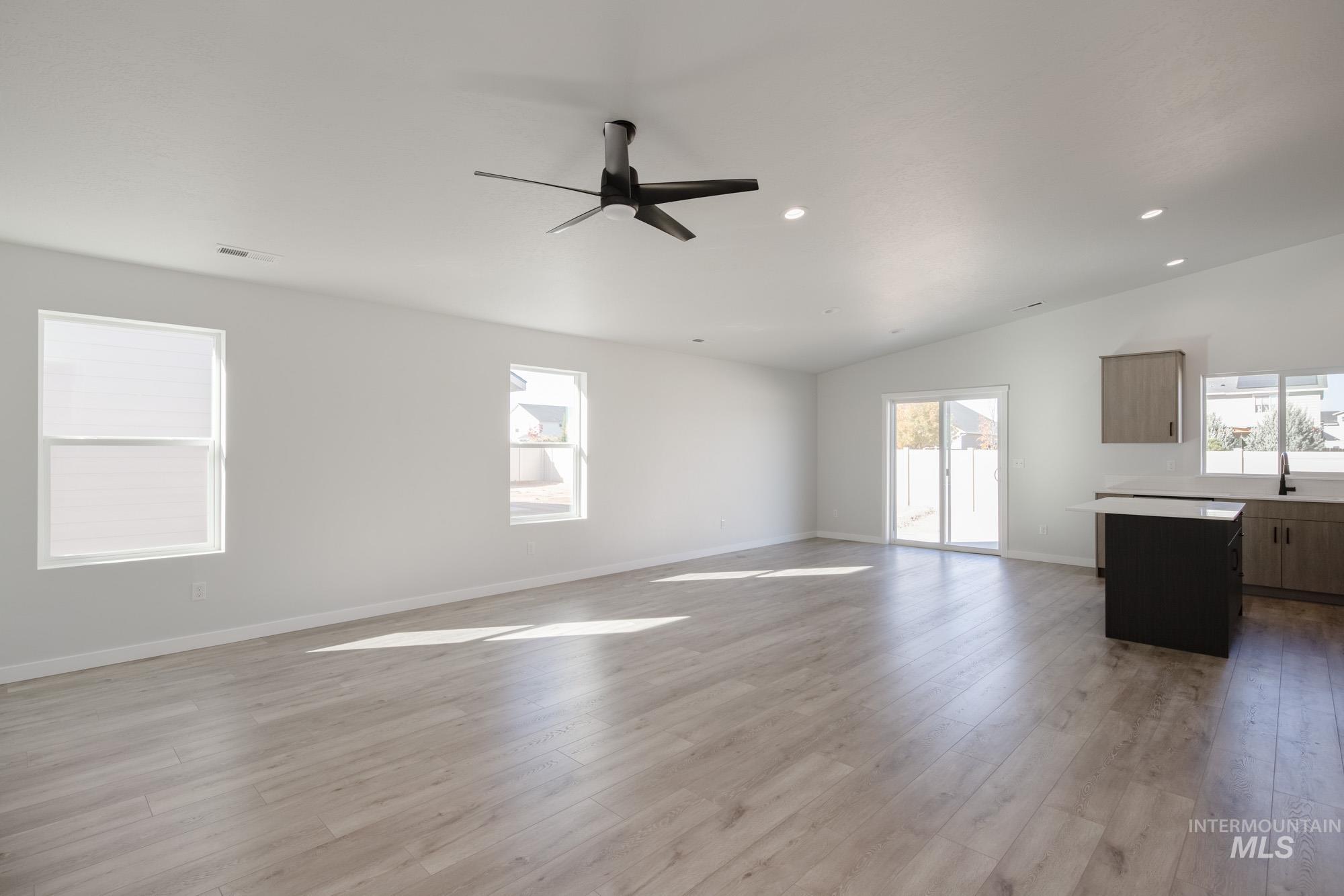 1358 N Coltsfoot Ave, Kuna, Idaho 83634, 4 Bedrooms, 2 Bathrooms, Residential For Sale, Price $469,990,MLS 99001368