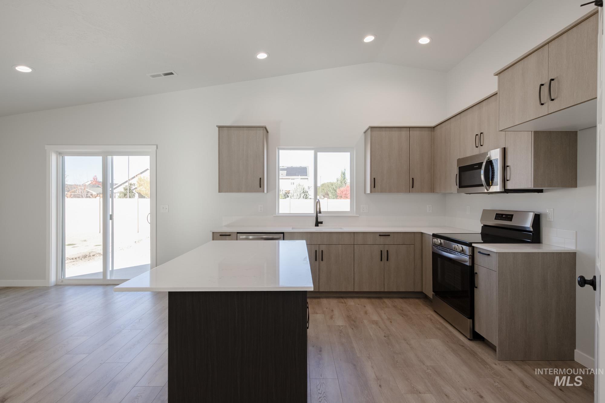 1358 N Coltsfoot Ave, Kuna, Idaho 83634, 4 Bedrooms, 2 Bathrooms, Residential For Sale, Price $469,990,MLS 99001368