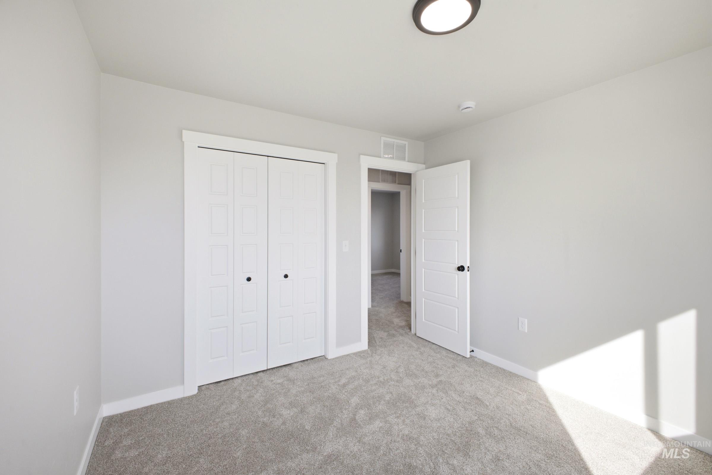 7161 W Blackberry Dr, Boise, Idaho 83709, 4 Bedrooms, 2.5 Bathrooms, Residential For Sale, Price $649,990, 99001370