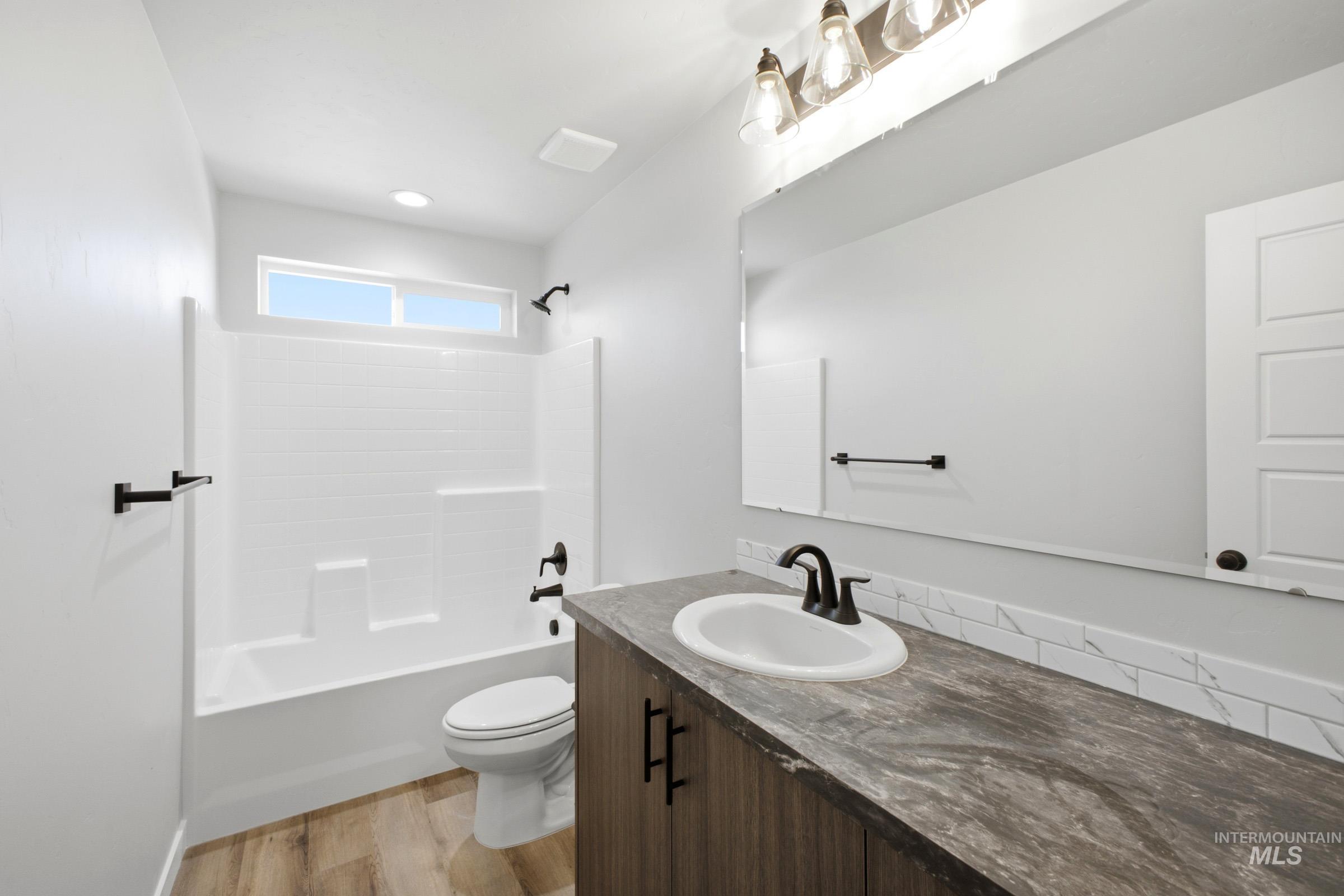 7161 W Blackberry Dr, Boise, Idaho 83709, 4 Bedrooms, 2.5 Bathrooms, Residential For Sale, Price $649,990, 99001370