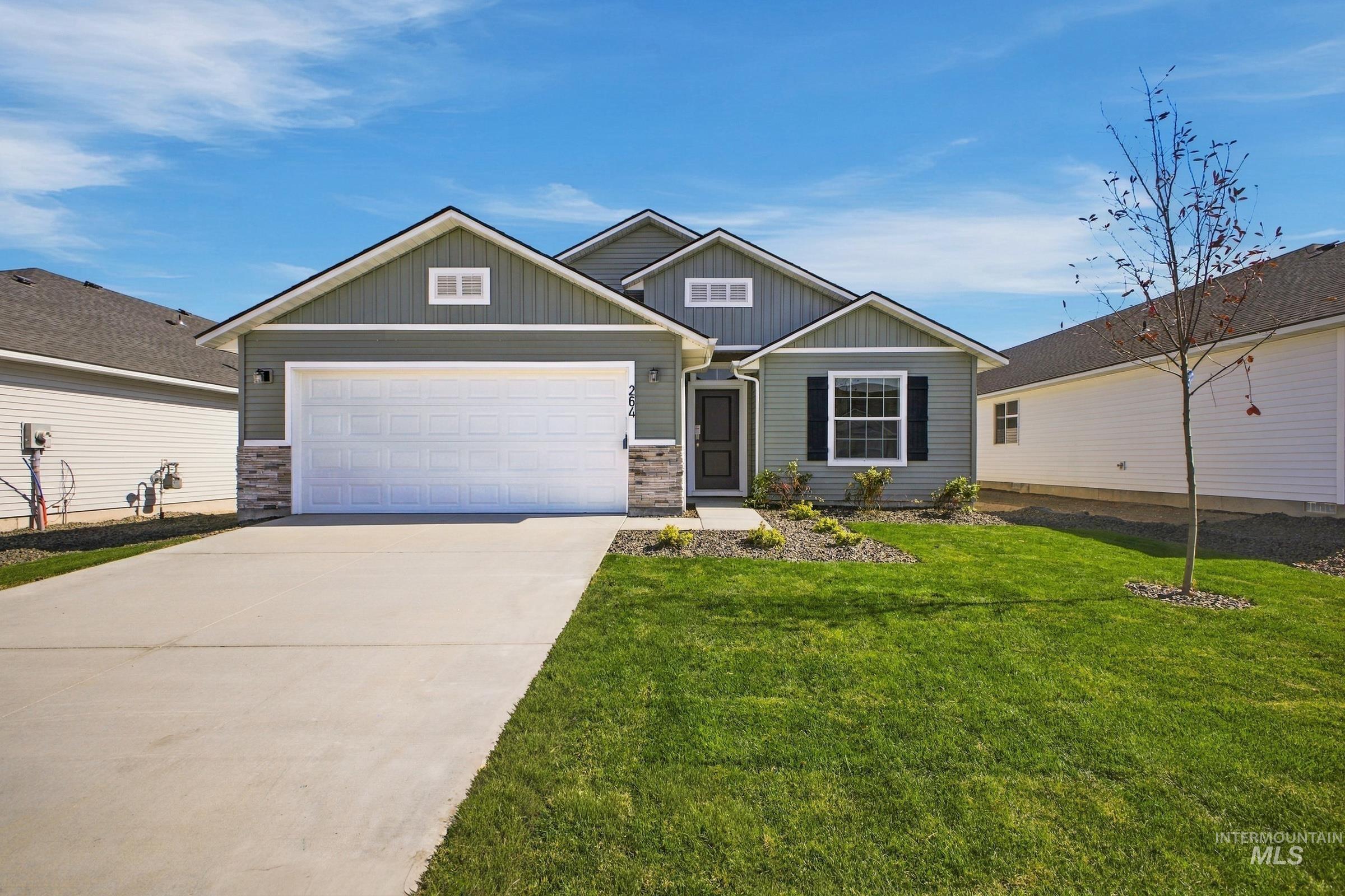 264 N Tideberry Ave, Kuna, Idaho 83634, 3 Bedrooms, 2 Bathrooms, Residential For Sale, Price $439,990,MLS 99001371