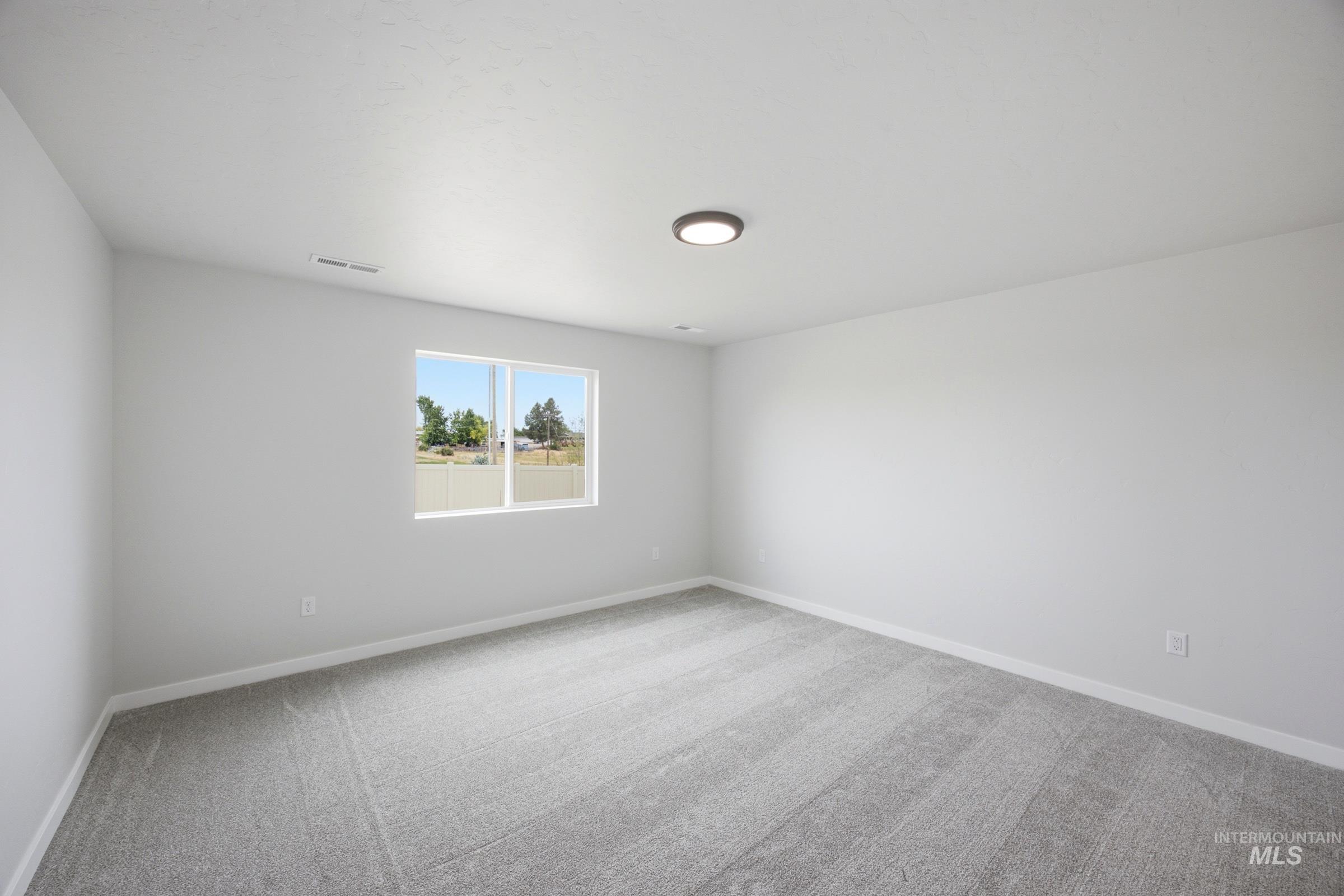 6842 S Lumberton Way, Meridian, Idaho 83642, 3 Bedrooms, 2 Bathrooms, Residential For Sale, Price $429,990,MLS 99001372