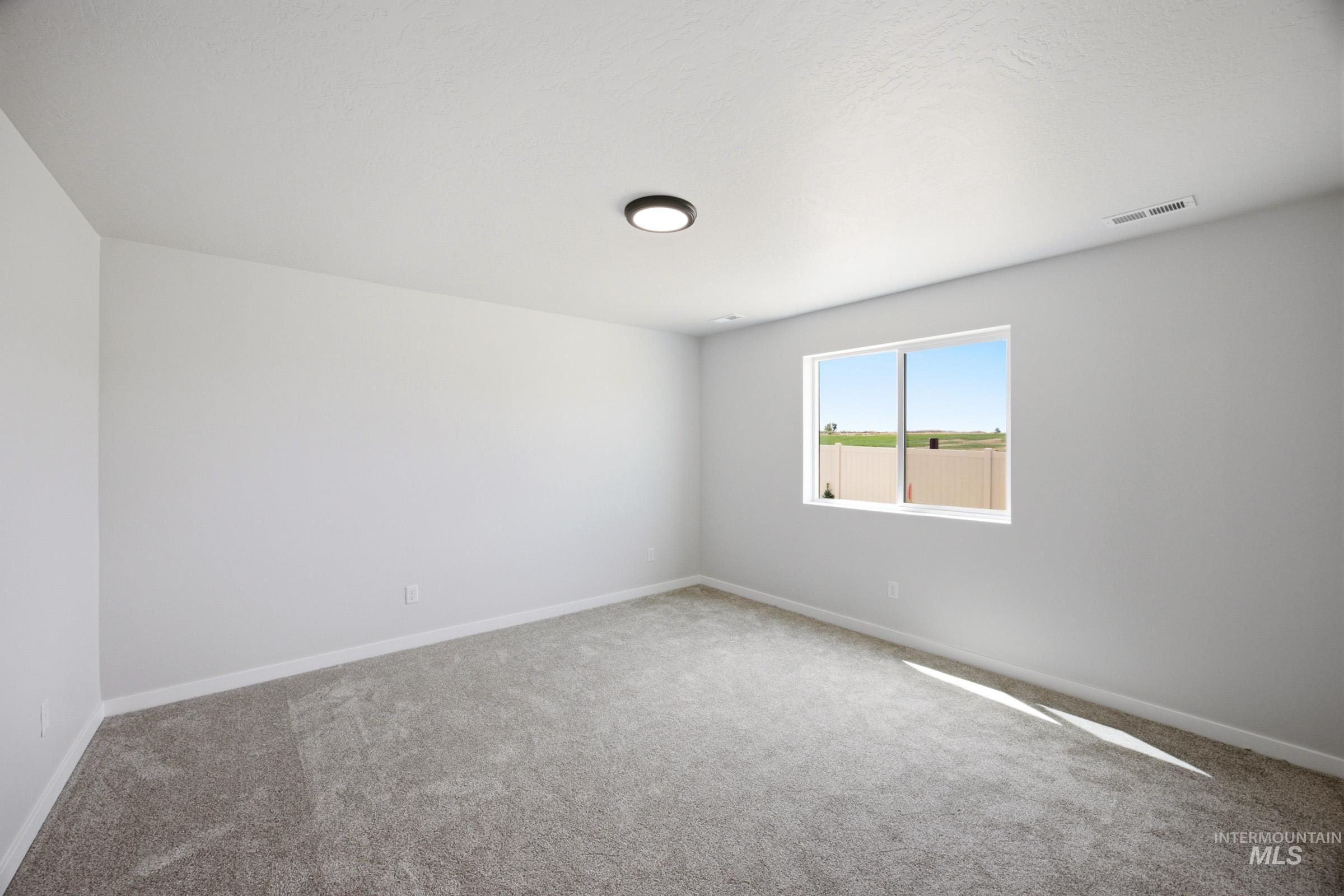 6868 S Lumberton Way, Meridian, Idaho 83642, 3 Bedrooms, 2 Bathrooms, Residential For Sale, Price $424,990,MLS 99001373