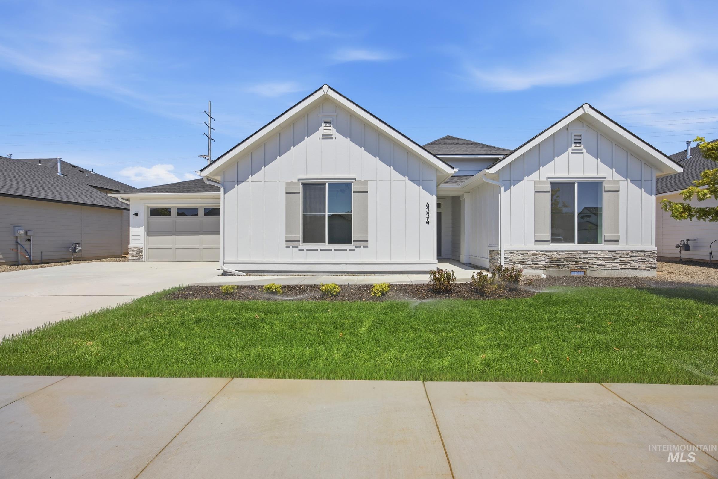 1015 E Crab Springs St, Nampa, Idaho 83686, 4 Bedrooms, 2.5 Bathrooms, Residential For Sale, Price $552,990, 99001381