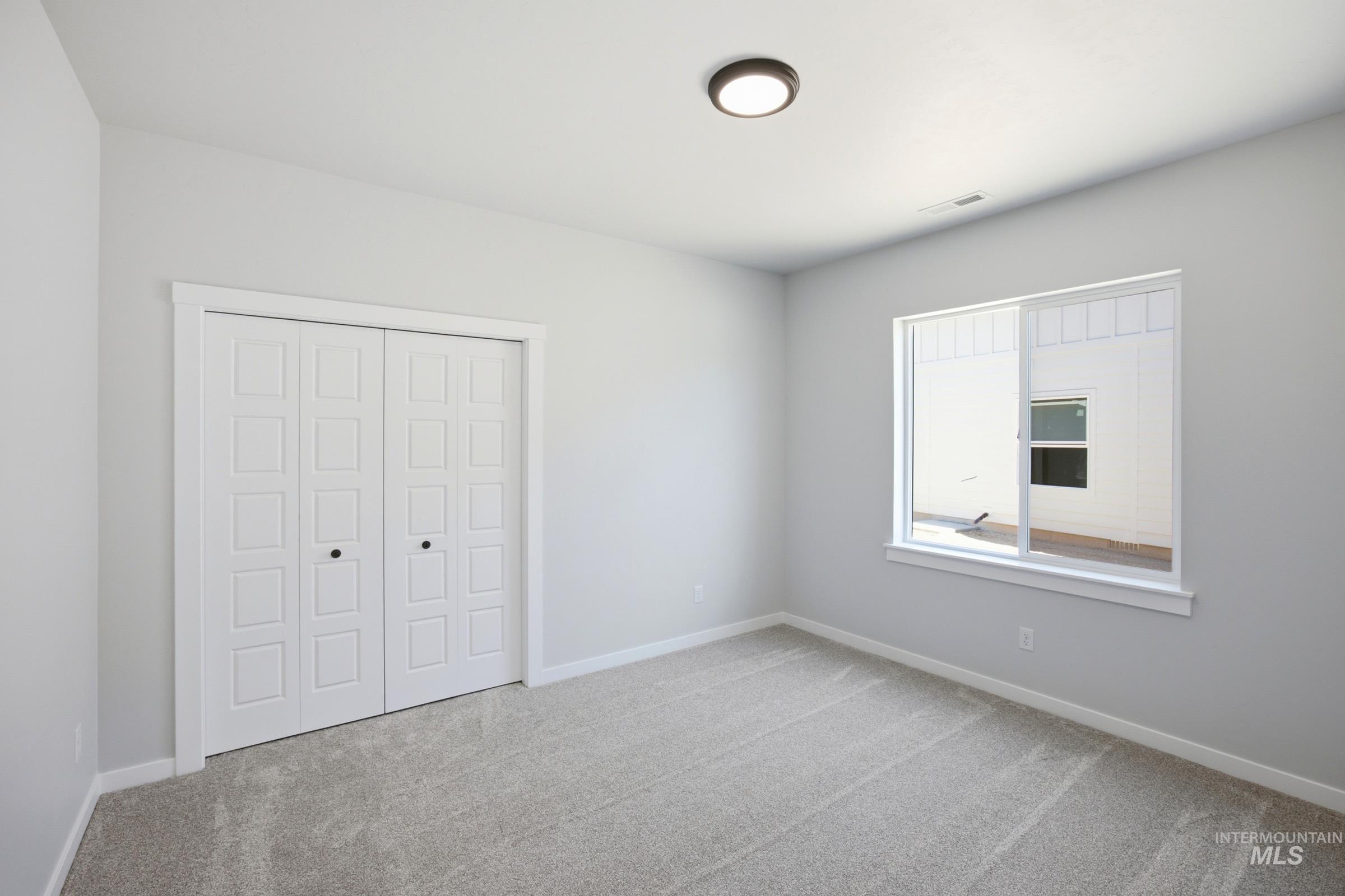 1015 E Crab Springs St, Nampa, Idaho 83686, 4 Bedrooms, 2.5 Bathrooms, Residential For Sale, Price $552,990, 99001381