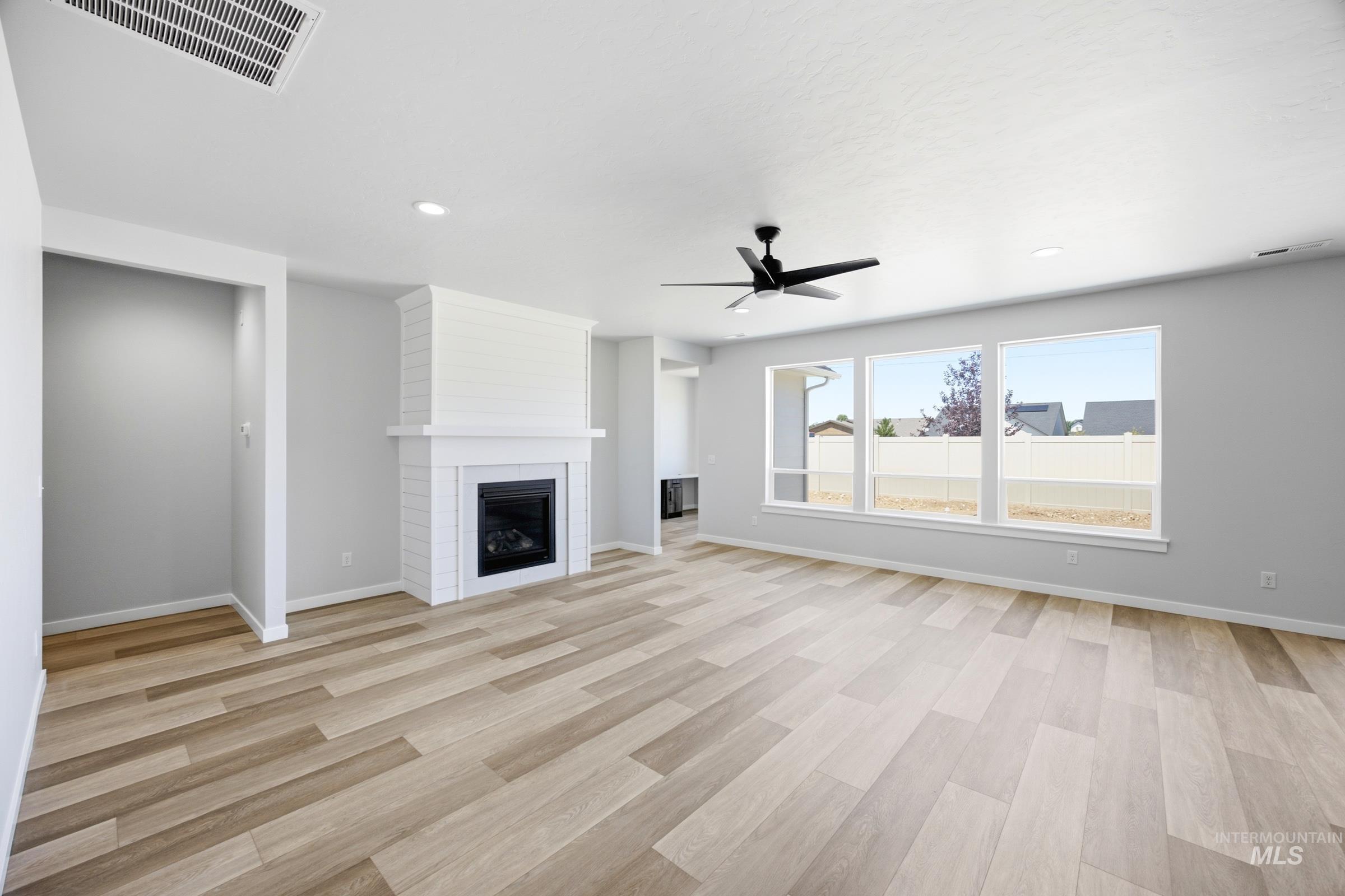 1015 E Crab Springs St, Nampa, Idaho 83686, 4 Bedrooms, 2.5 Bathrooms, Residential For Sale, Price $552,990, 99001381
