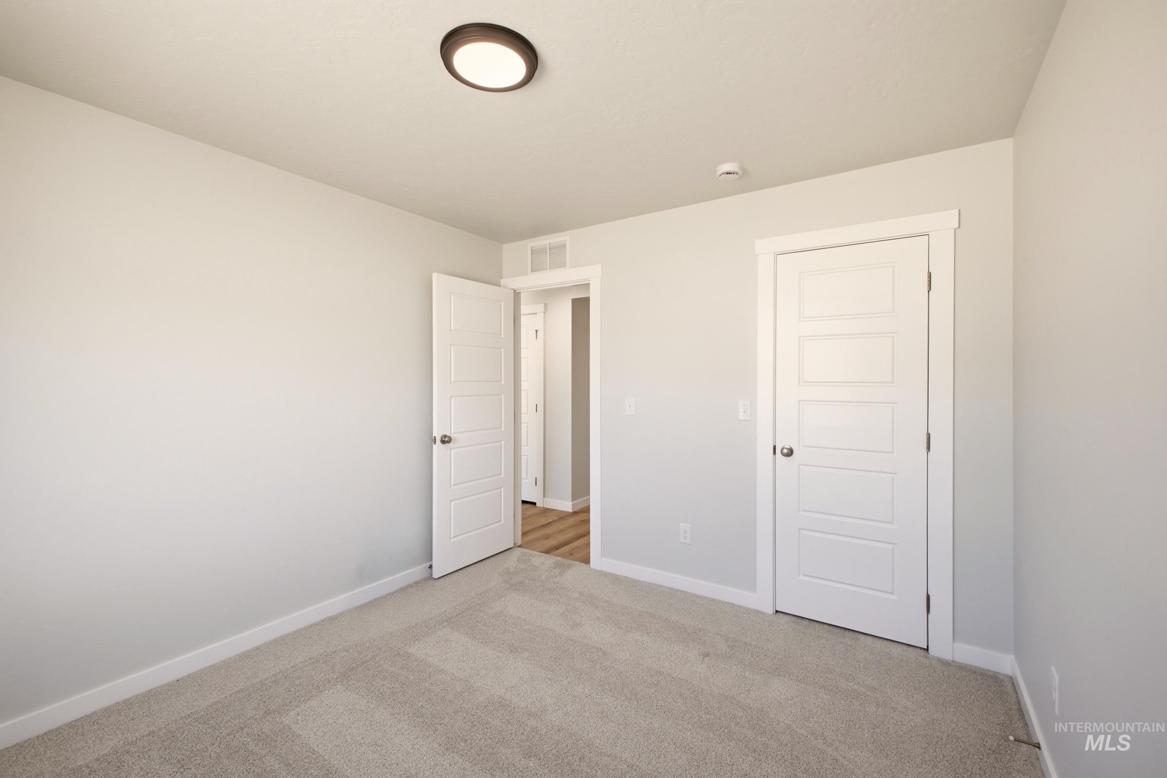5319 S Edgecomb Way, Nampa, Idaho 83686, 5 Bedrooms, 2.5 Bathrooms, Residential For Sale, Price $559,990,MLS 99001386