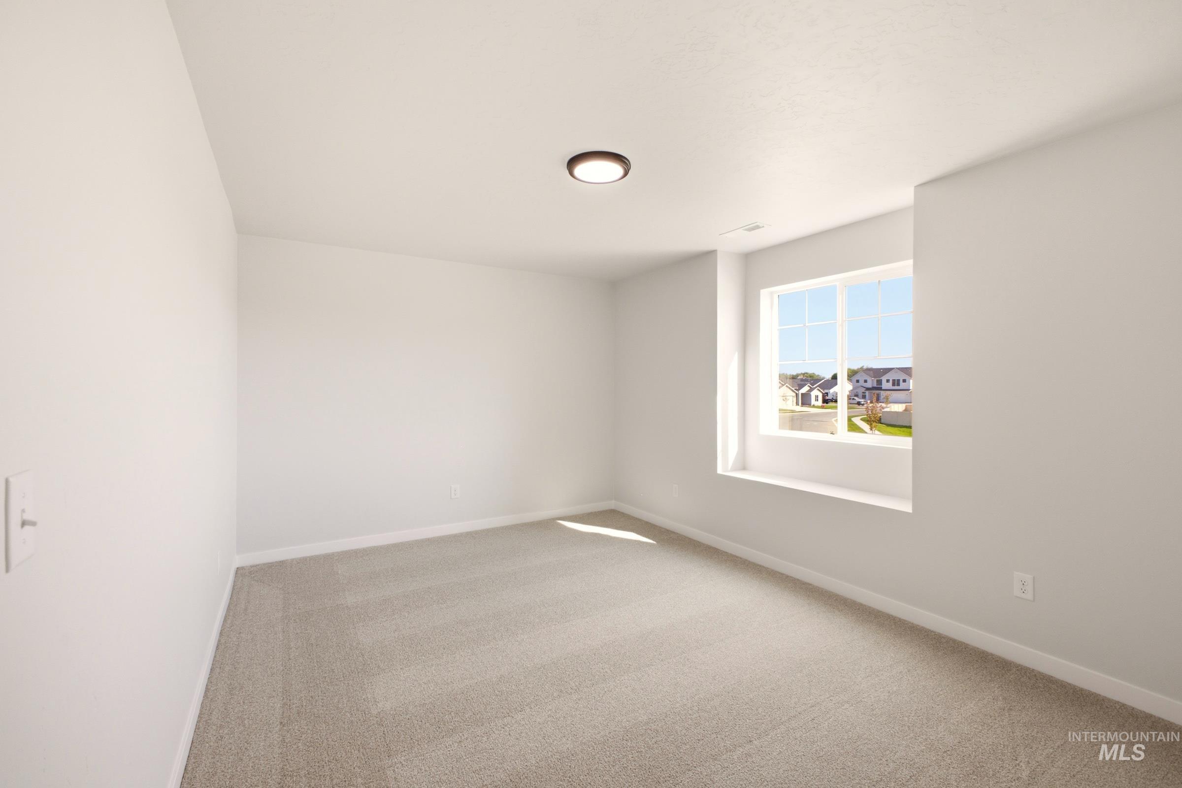 5319 S Edgecomb Way, Nampa, Idaho 83686, 5 Bedrooms, 2.5 Bathrooms, Residential For Sale, Price $559,990,MLS 99001386