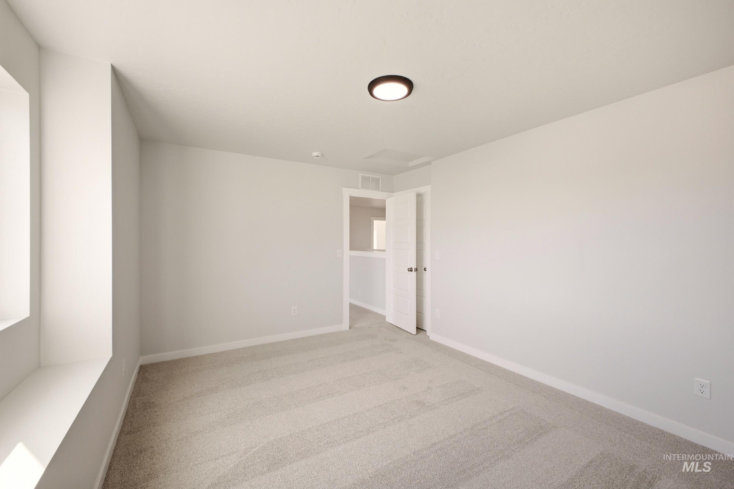 5319 S Edgecomb Way, Nampa, Idaho 83686, 5 Bedrooms, 2.5 Bathrooms, Residential For Sale, Price $559,990,MLS 99001386
