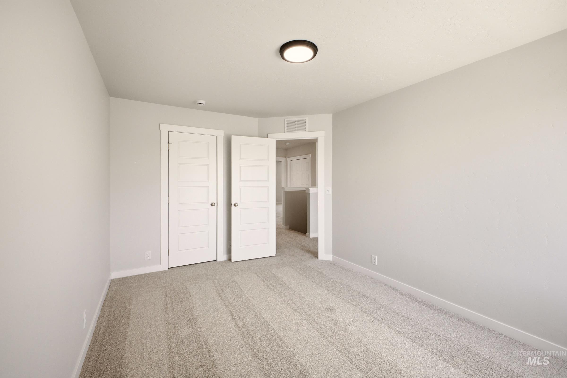5319 S Edgecomb Way, Nampa, Idaho 83686, 5 Bedrooms, 2.5 Bathrooms, Residential For Sale, Price $559,990,MLS 99001386