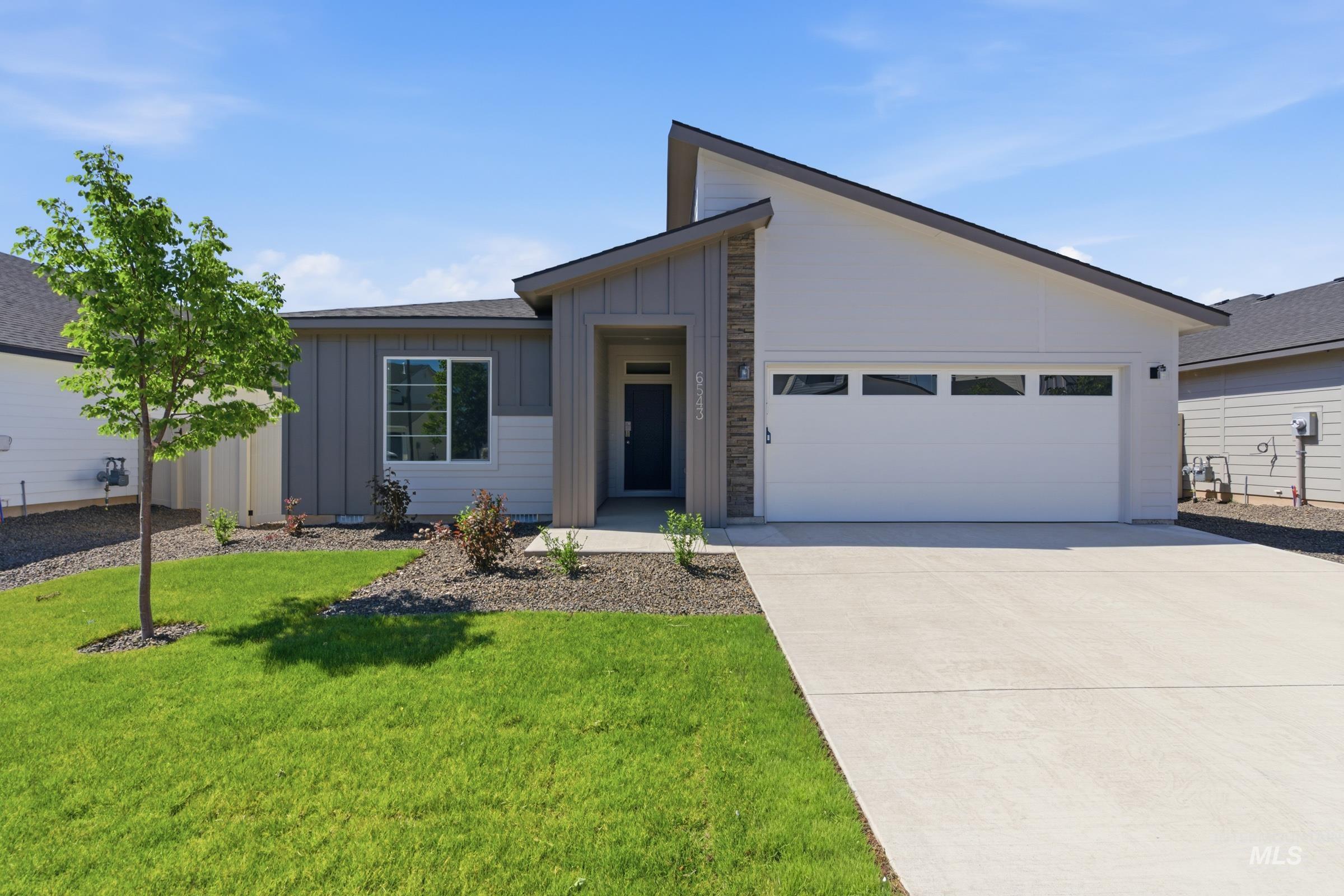4504 S Amsterdam Ave, Nampa, Idaho 83686, 4 Bedrooms, 2 Bathrooms, Residential For Sale, Price $409,990, 99001387