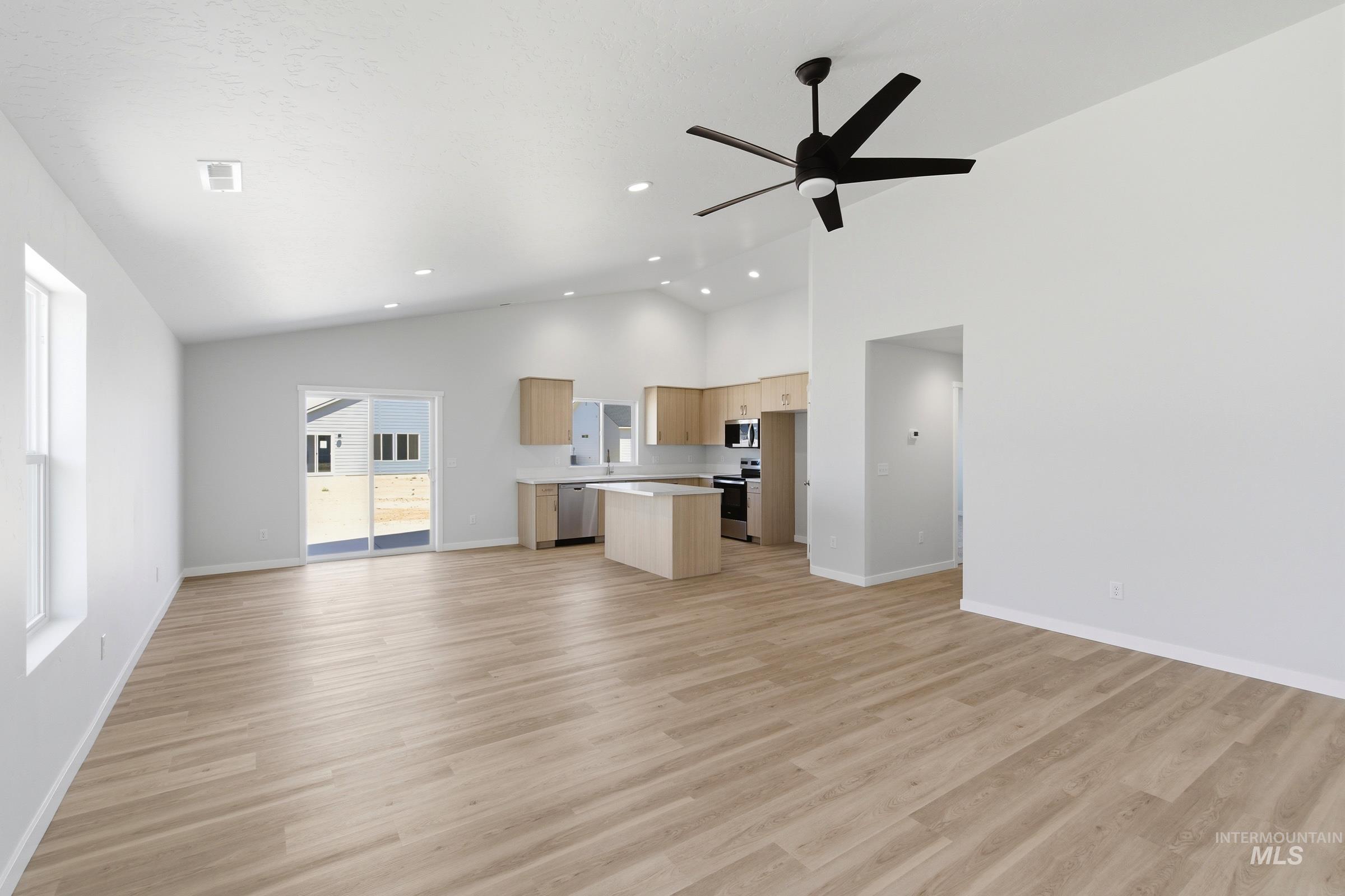 4504 S Amsterdam Ave, Nampa, Idaho 83686, 4 Bedrooms, 2 Bathrooms, Residential For Sale, Price $409,990, 99001387