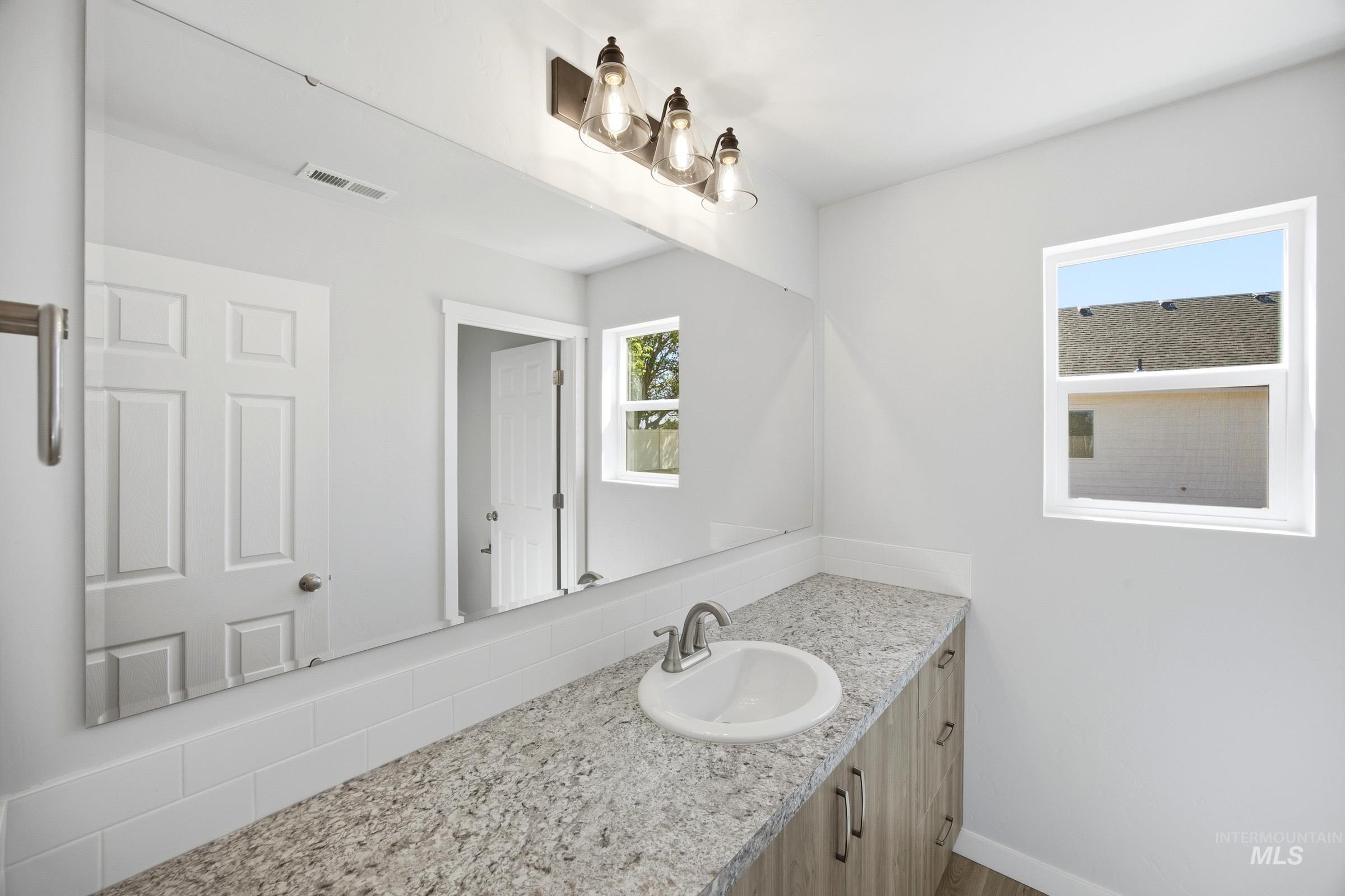 16944 Churn Ave, Caldwell, Idaho 83607, 4 Bedrooms, 2 Bathrooms, Residential For Sale, Price $539,990, 99001388