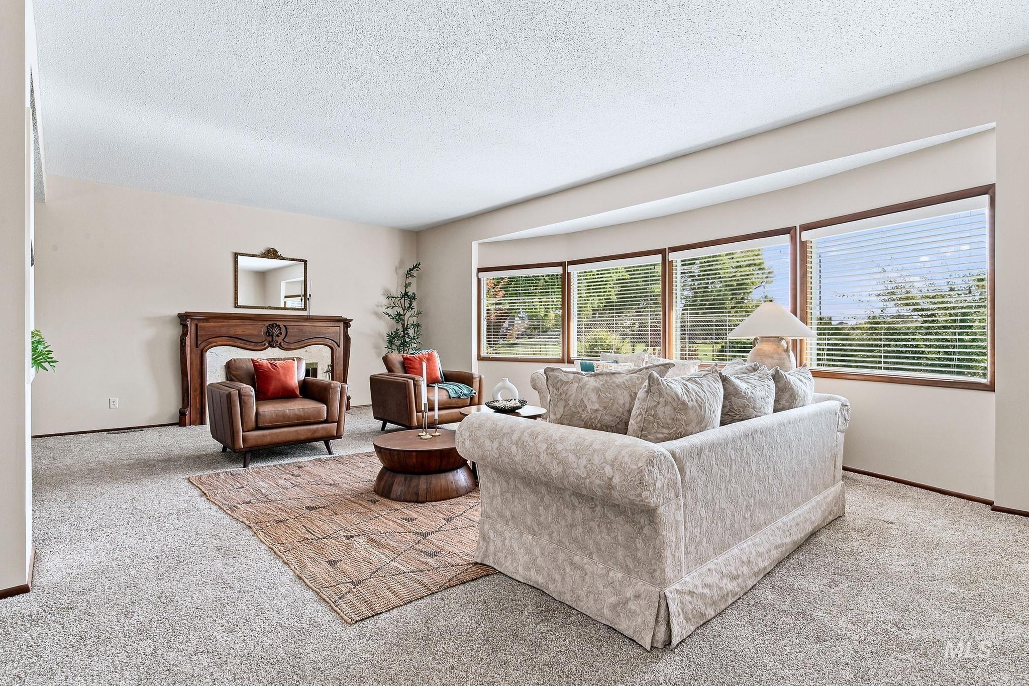 619 Fairway Dr, Caldwell, Idaho 83605, 2 Bedrooms, 2.5 Bathrooms, Residential For Sale, Price $699,000, 99001390