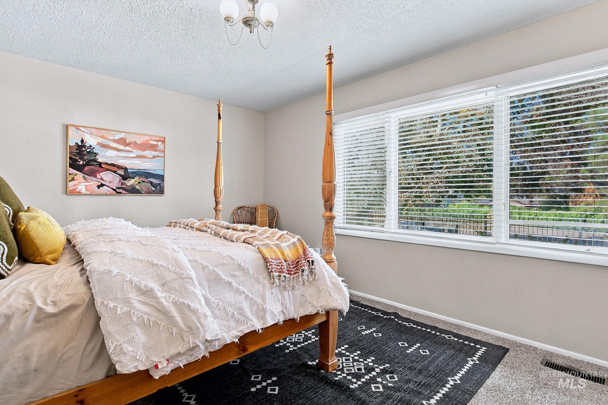 619 Fairway Dr, Caldwell, Idaho 83605, 2 Bedrooms, 2.5 Bathrooms, Residential For Sale, Price $699,000, 99001390