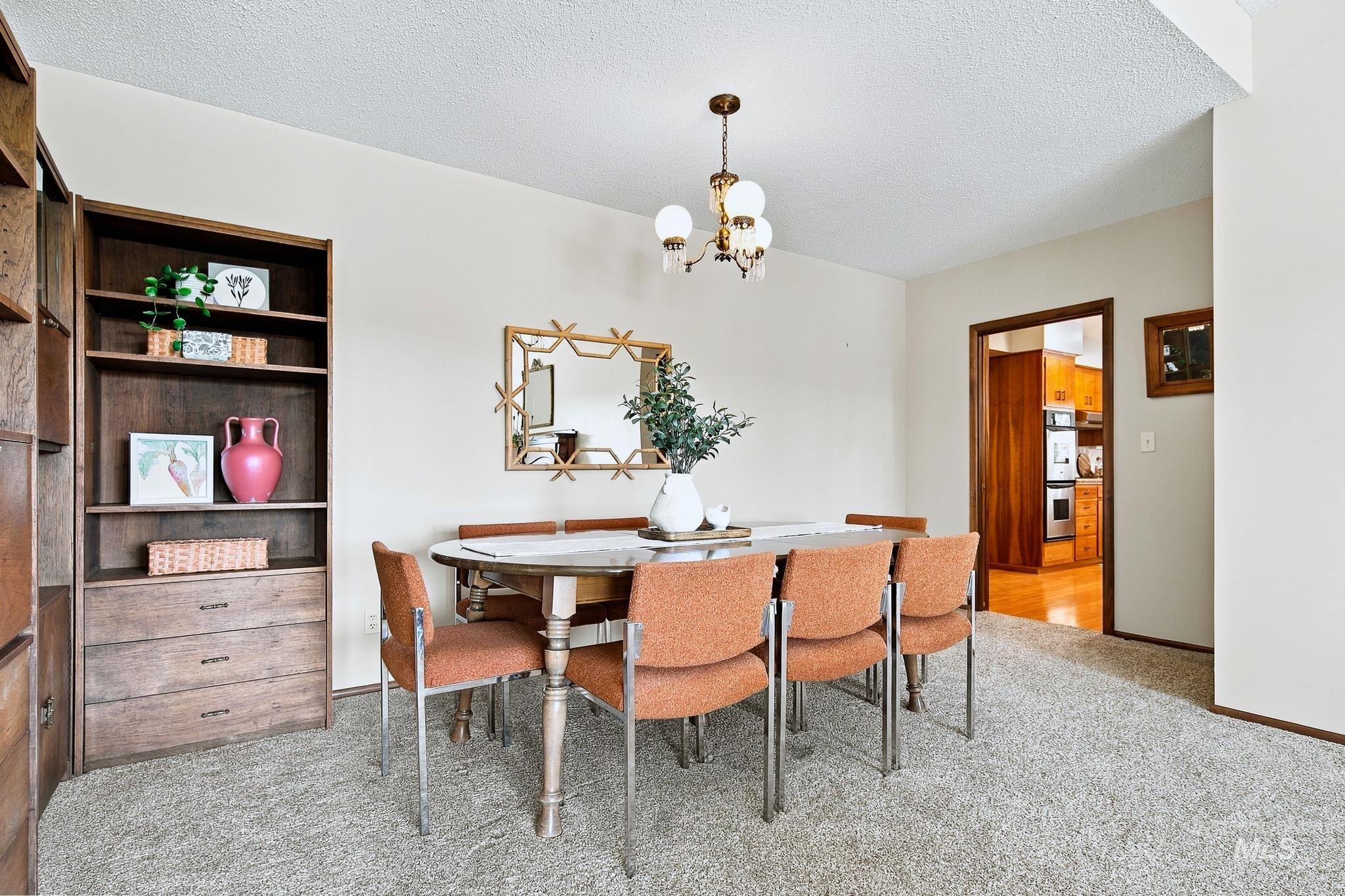 619 Fairway Dr, Caldwell, Idaho 83605, 2 Bedrooms, 2.5 Bathrooms, Residential For Sale, Price $699,000, 99001390