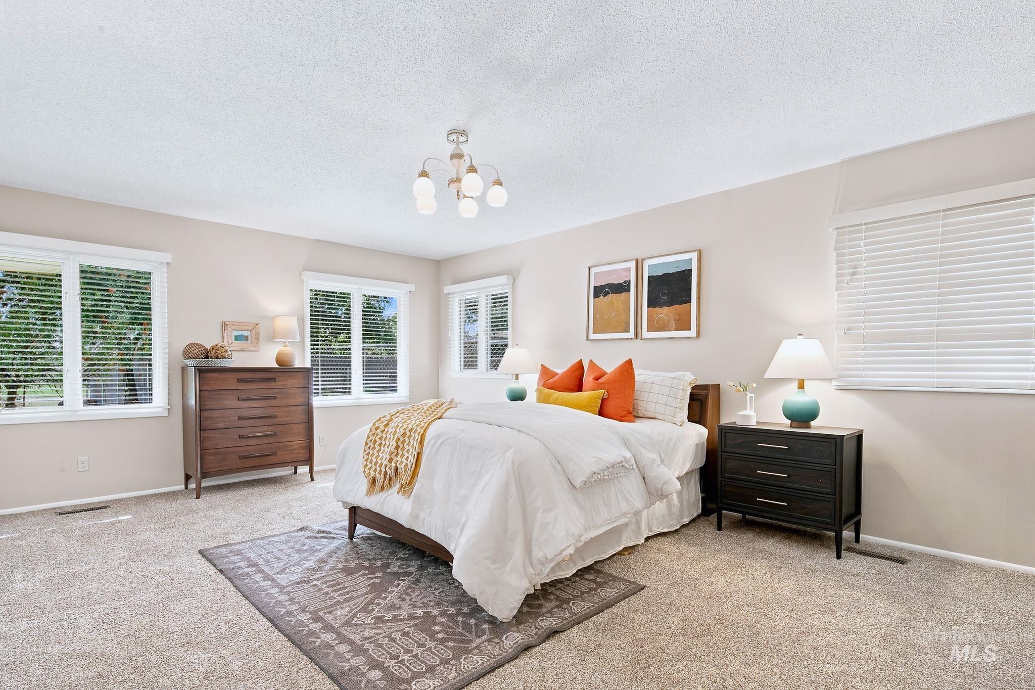 619 Fairway Dr, Caldwell, Idaho 83605, 2 Bedrooms, 2.5 Bathrooms, Residential For Sale, Price $699,000, 99001390