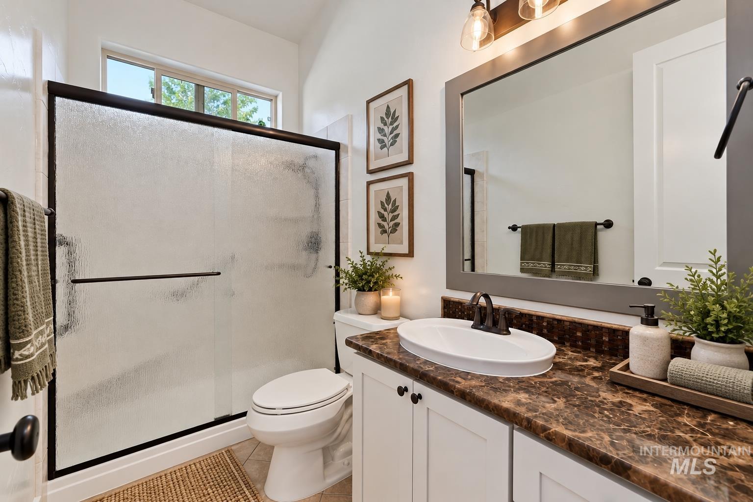 2179 E Trail Blazer, Meridian, Idaho 83642, 4 Bedrooms, 3 Bathrooms, Residential For Sale, Price $849,900, 99001391